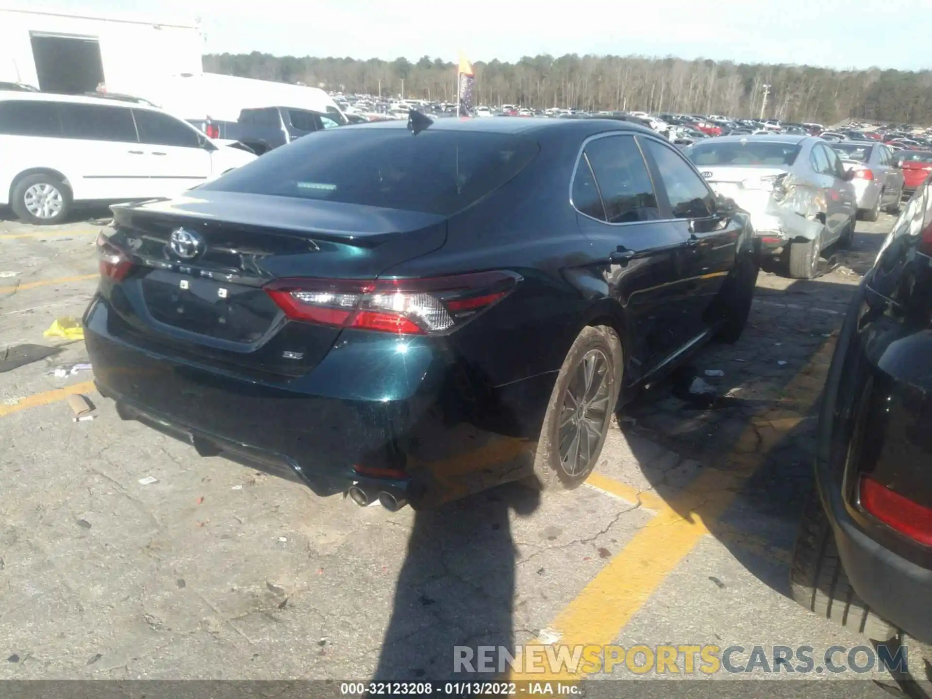 4 Photograph of a damaged car 4T1G11AK2MU430107 TOYOTA CAMRY 2021