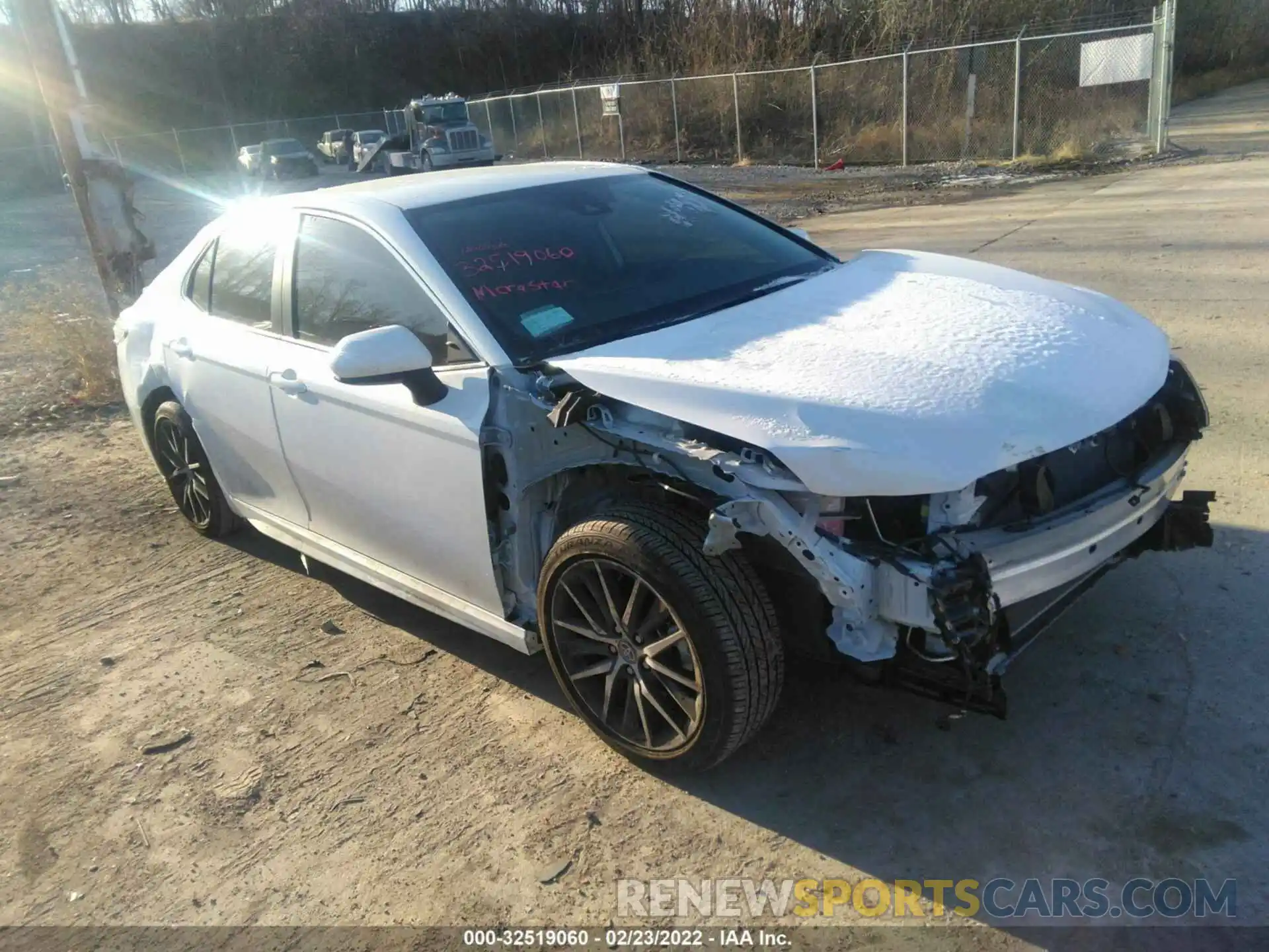 1 Photograph of a damaged car 4T1G11AK2MU431158 TOYOTA CAMRY 2021