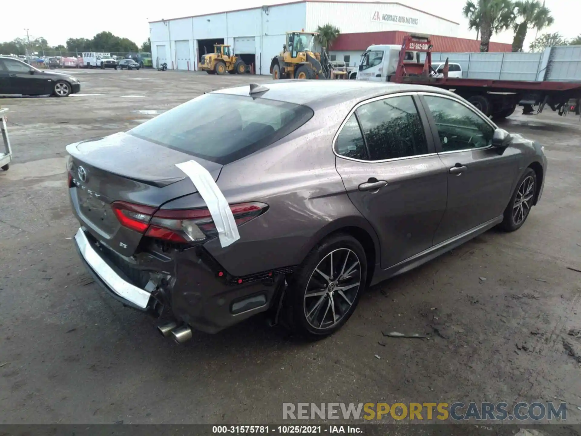 4 Photograph of a damaged car 4T1G11AK2MU437557 TOYOTA CAMRY 2021