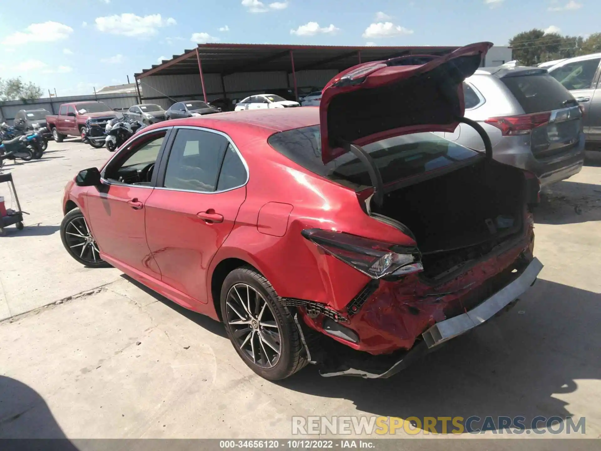 3 Photograph of a damaged car 4T1G11AK2MU441656 TOYOTA CAMRY 2021