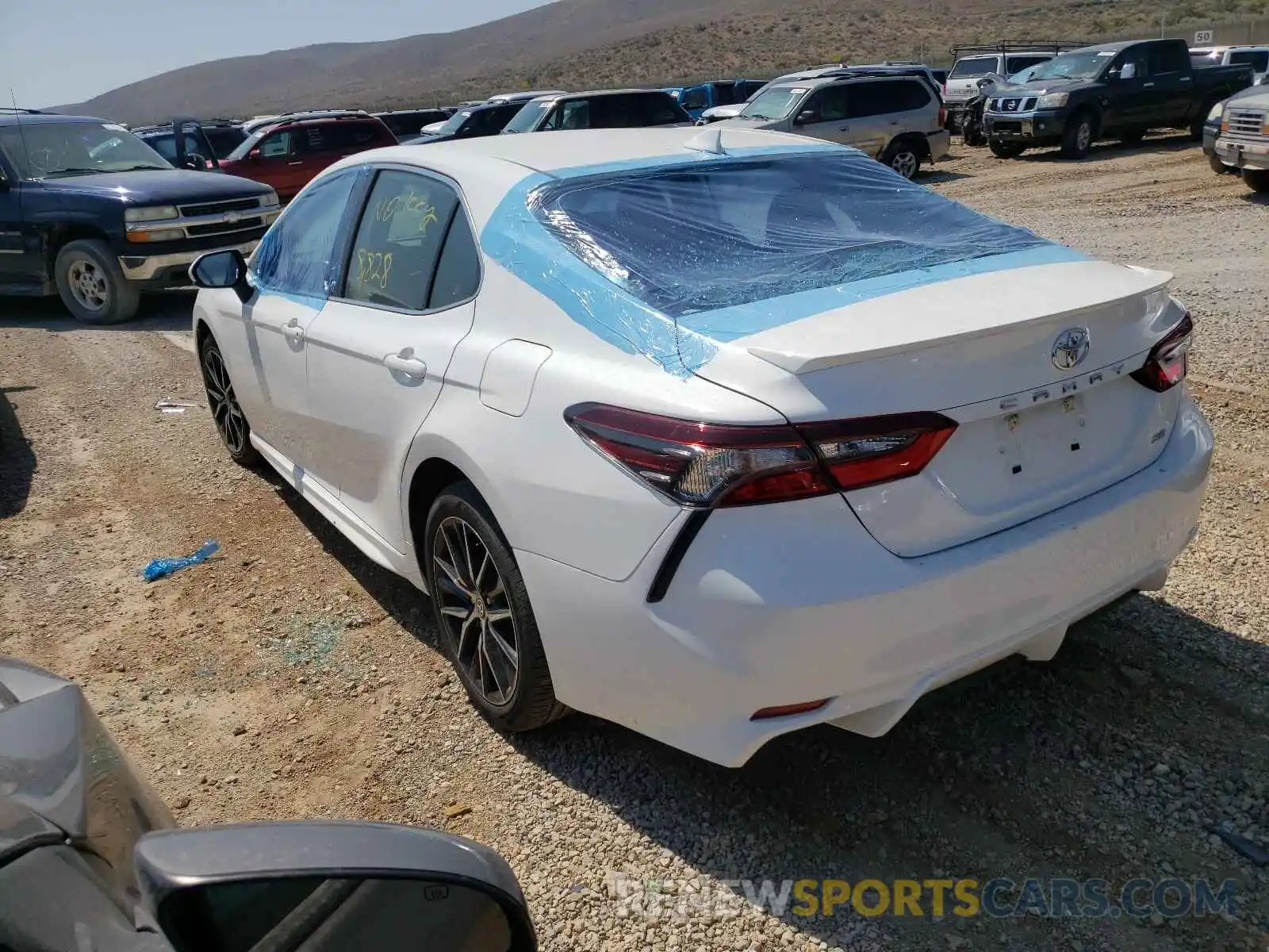 3 Photograph of a damaged car 4T1G11AK2MU445139 TOYOTA CAMRY 2021