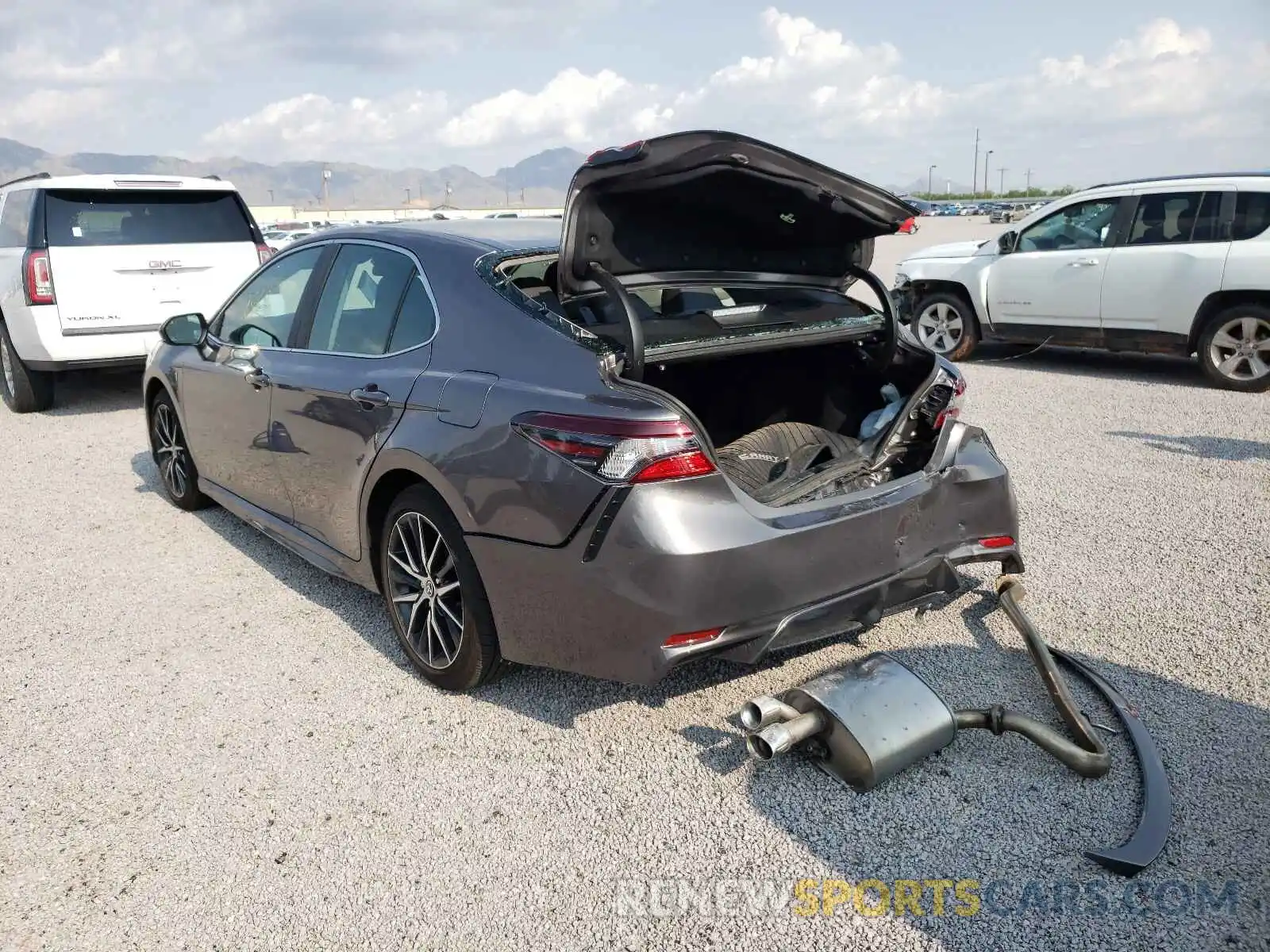 3 Photograph of a damaged car 4T1G11AK2MU446615 TOYOTA CAMRY 2021