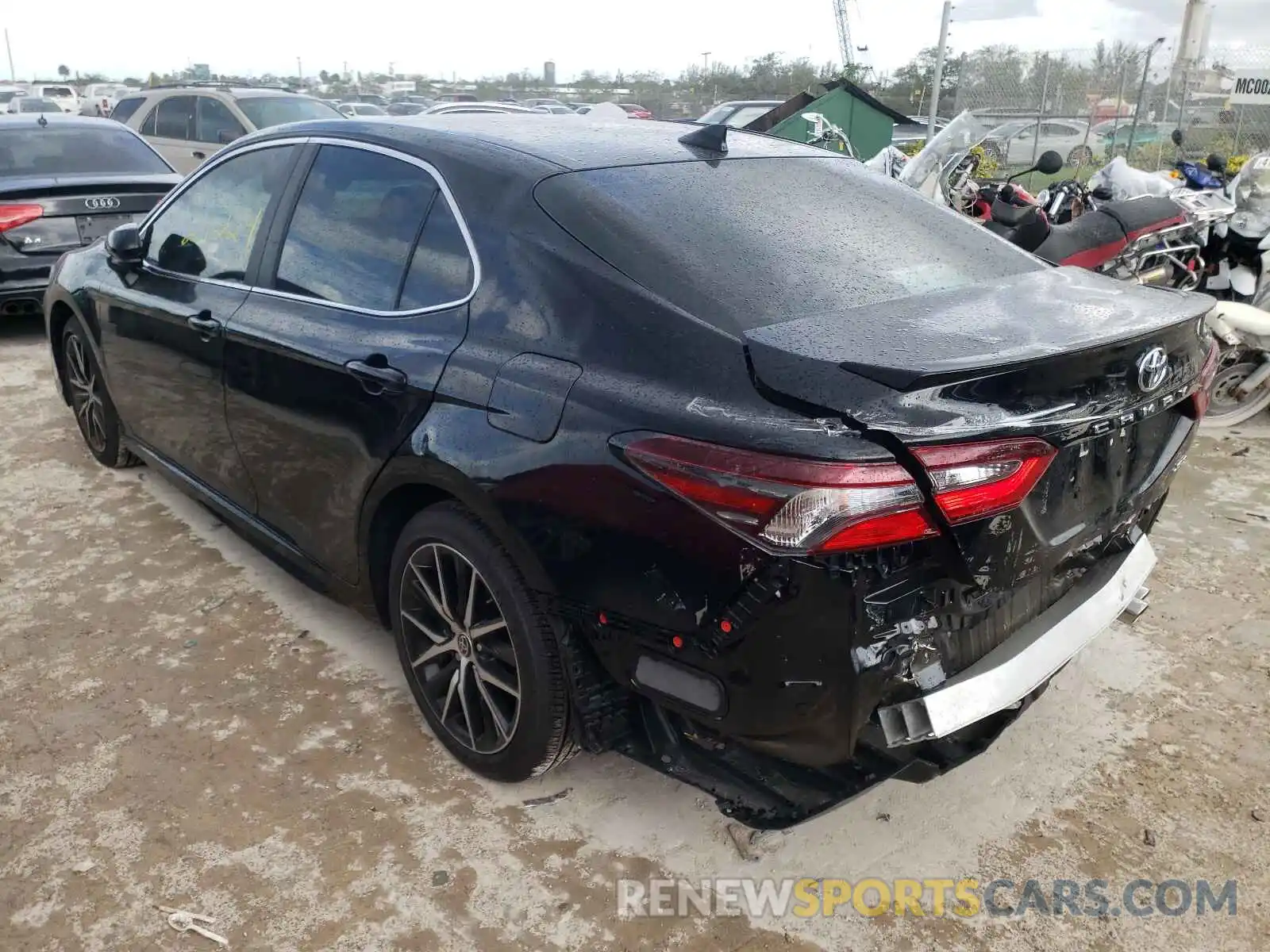 3 Фотография поврежденного автомобиля 4T1G11AK2MU448929 TOYOTA CAMRY 2021