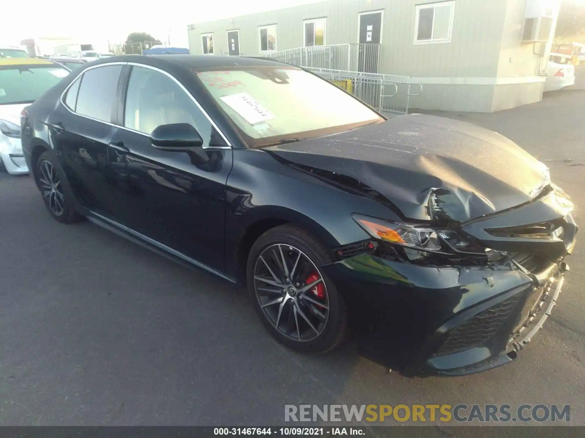 1 Photograph of a damaged car 4T1G11AK2MU470042 TOYOTA CAMRY 2021