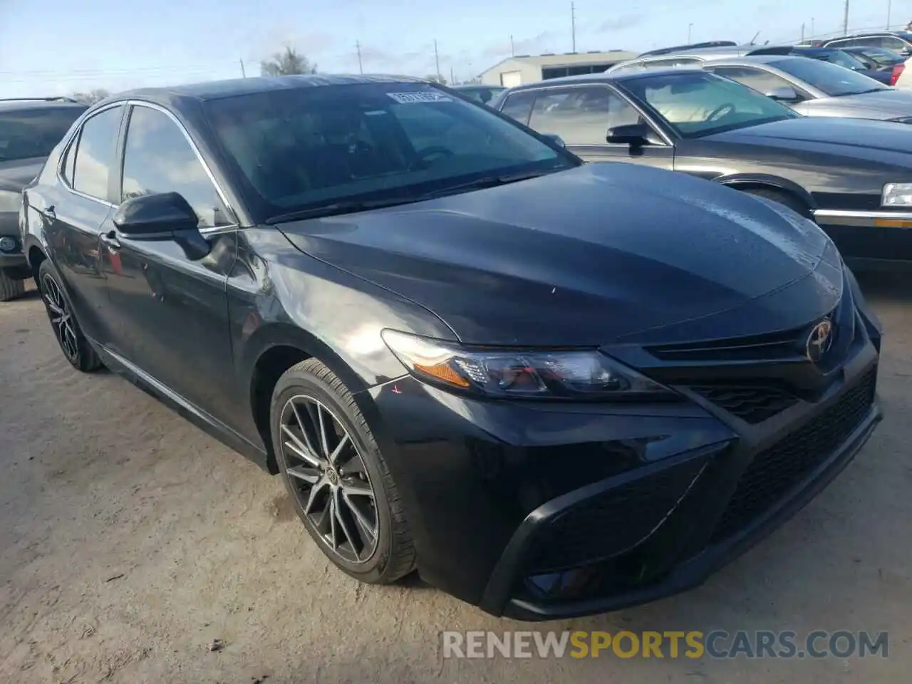 1 Photograph of a damaged car 4T1G11AK2MU471501 TOYOTA CAMRY 2021