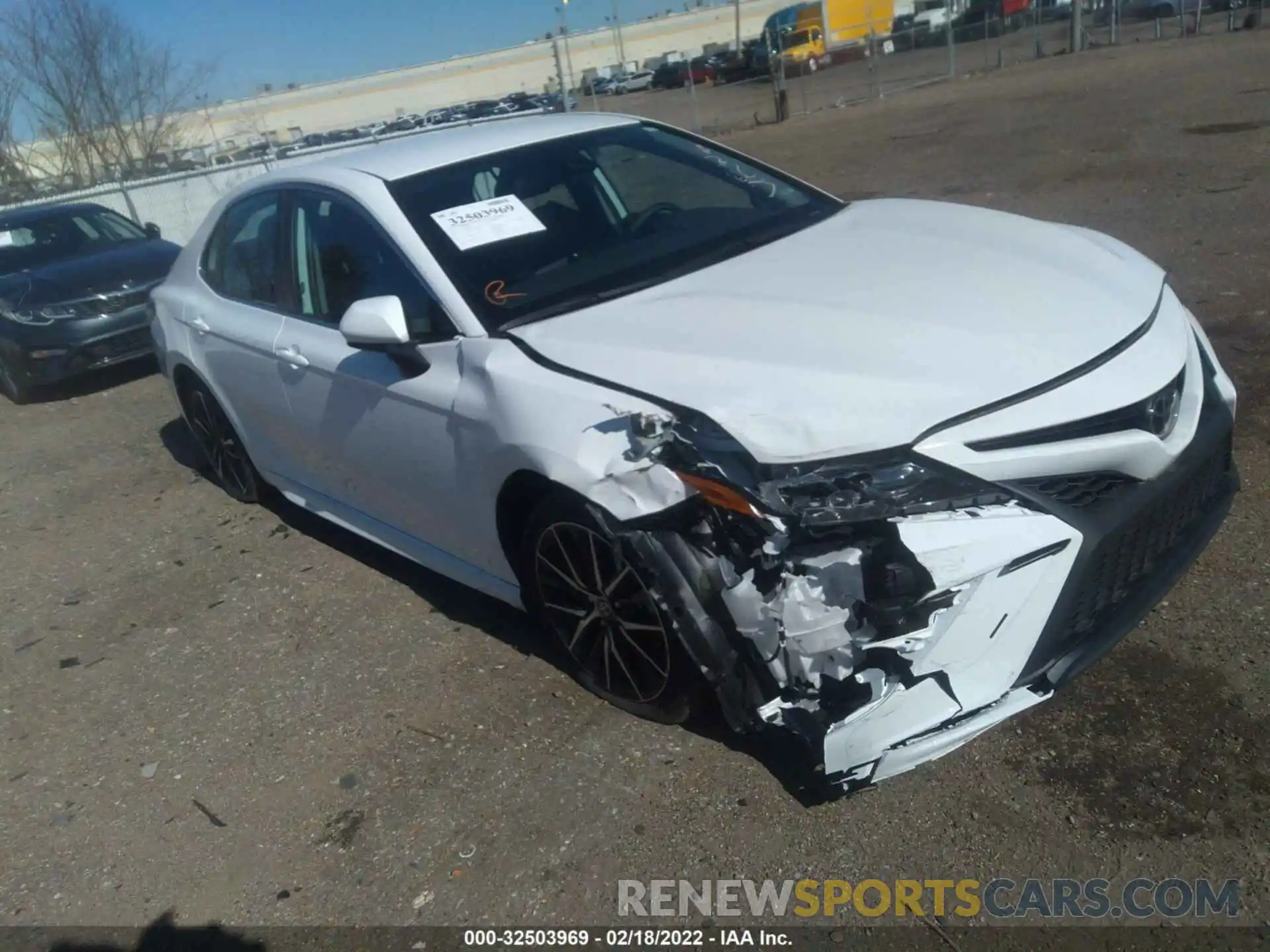 1 Photograph of a damaged car 4T1G11AK2MU476066 TOYOTA CAMRY 2021