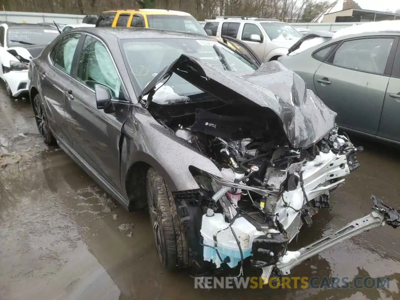 1 Photograph of a damaged car 4T1G11AK2MU485799 TOYOTA CAMRY 2021