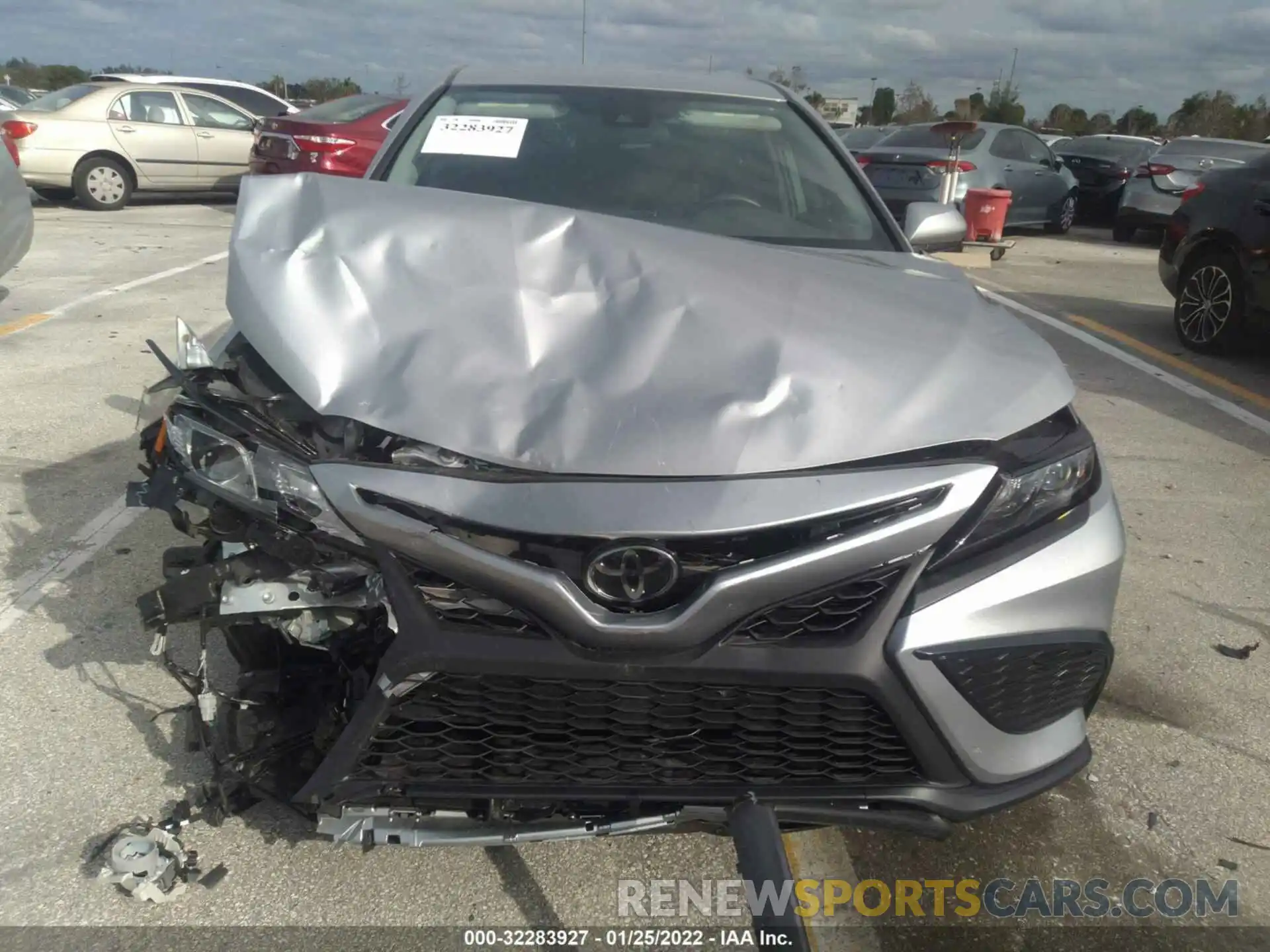 6 Photograph of a damaged car 4T1G11AK2MU485852 TOYOTA CAMRY 2021