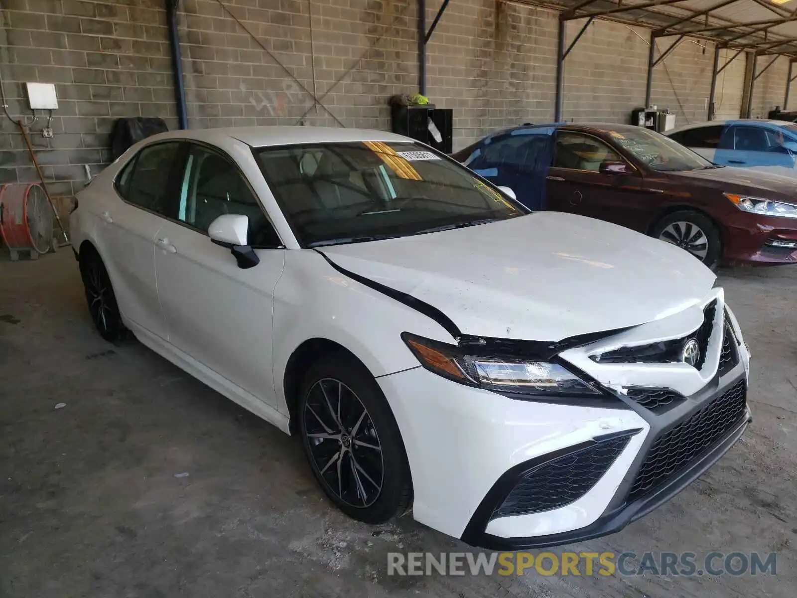 1 Photograph of a damaged car 4T1G11AK2MU492459 TOYOTA CAMRY 2021