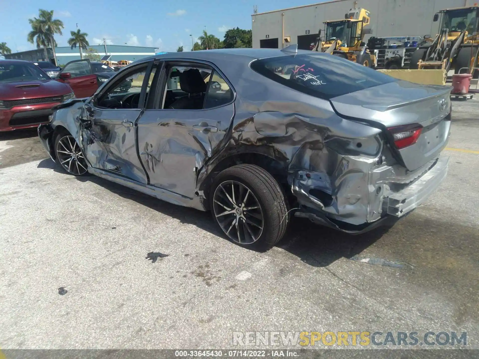 3 Photograph of a damaged car 4T1G11AK2MU519207 TOYOTA CAMRY 2021