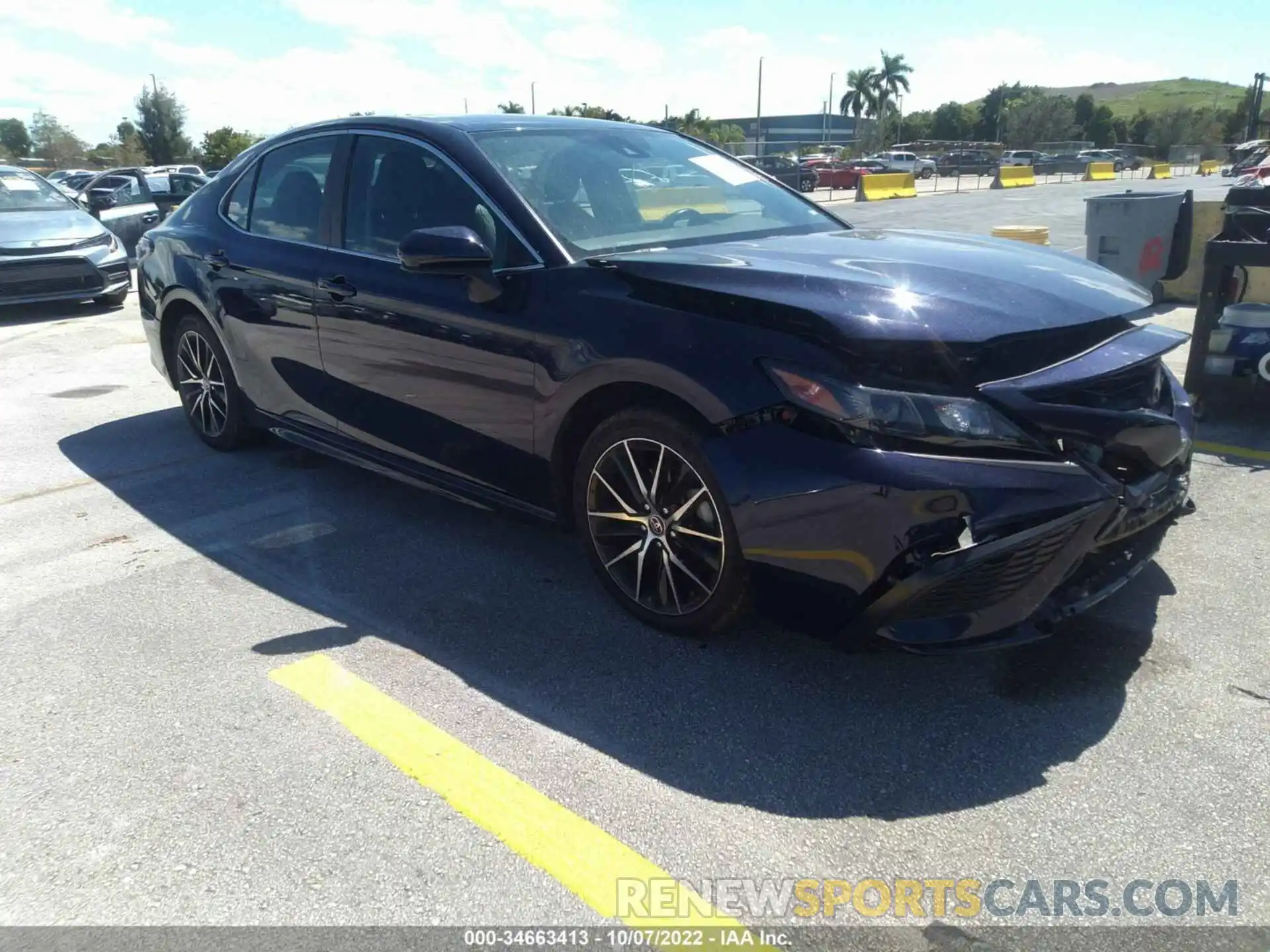 1 Photograph of a damaged car 4T1G11AK2MU519756 TOYOTA CAMRY 2021