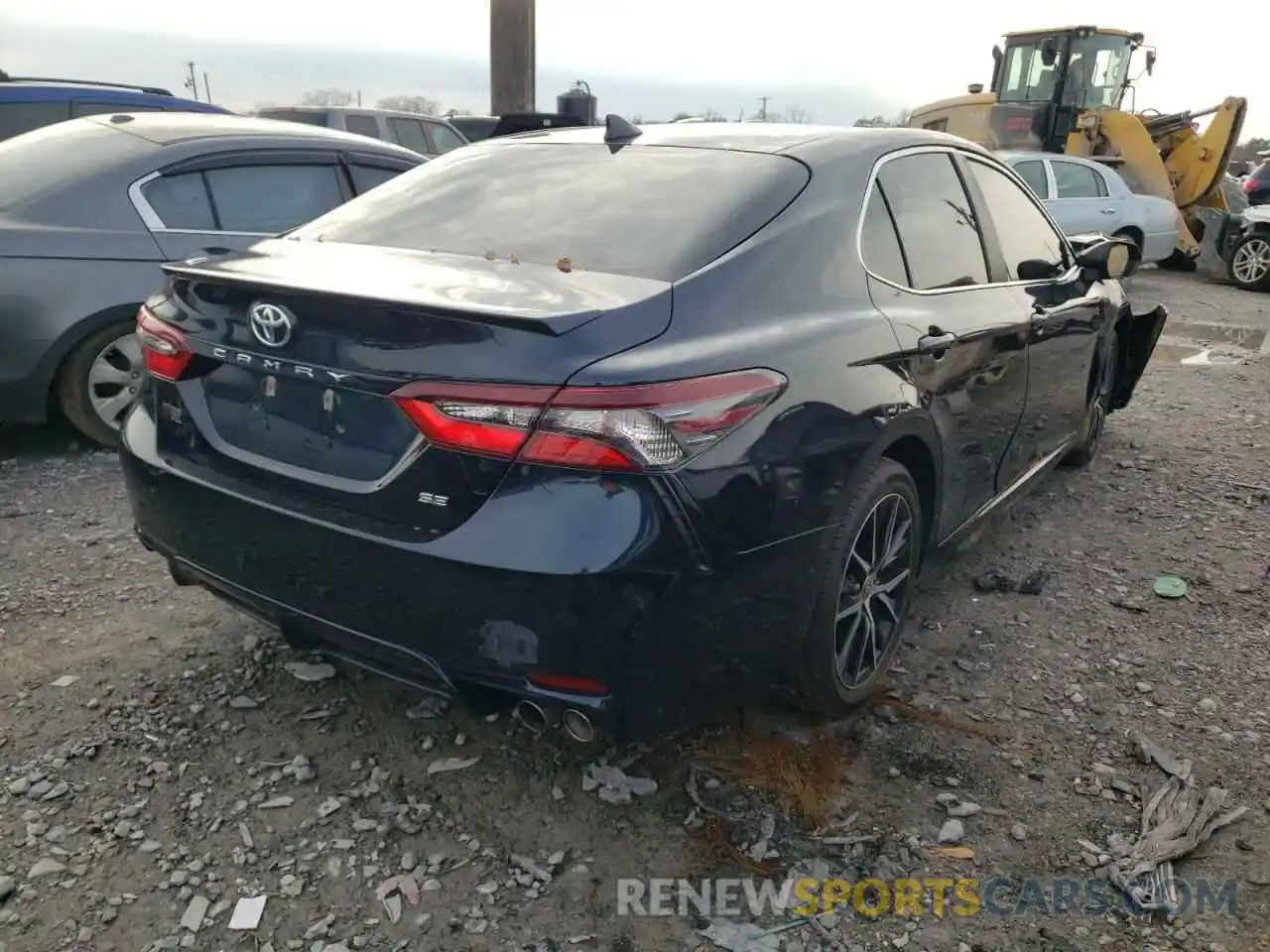 4 Photograph of a damaged car 4T1G11AK2MU519949 TOYOTA CAMRY 2021