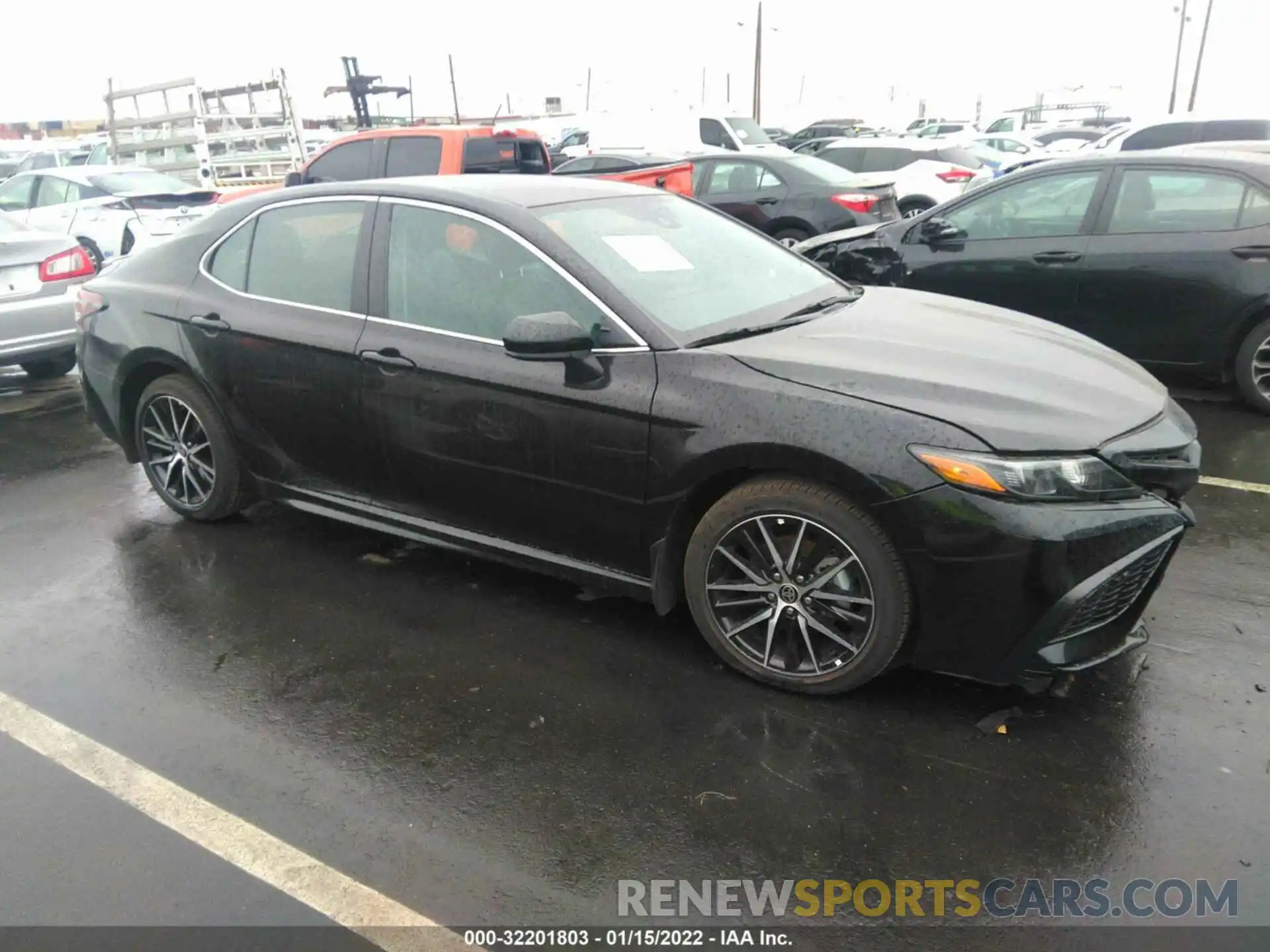 1 Photograph of a damaged car 4T1G11AK2MU532815 TOYOTA CAMRY 2021