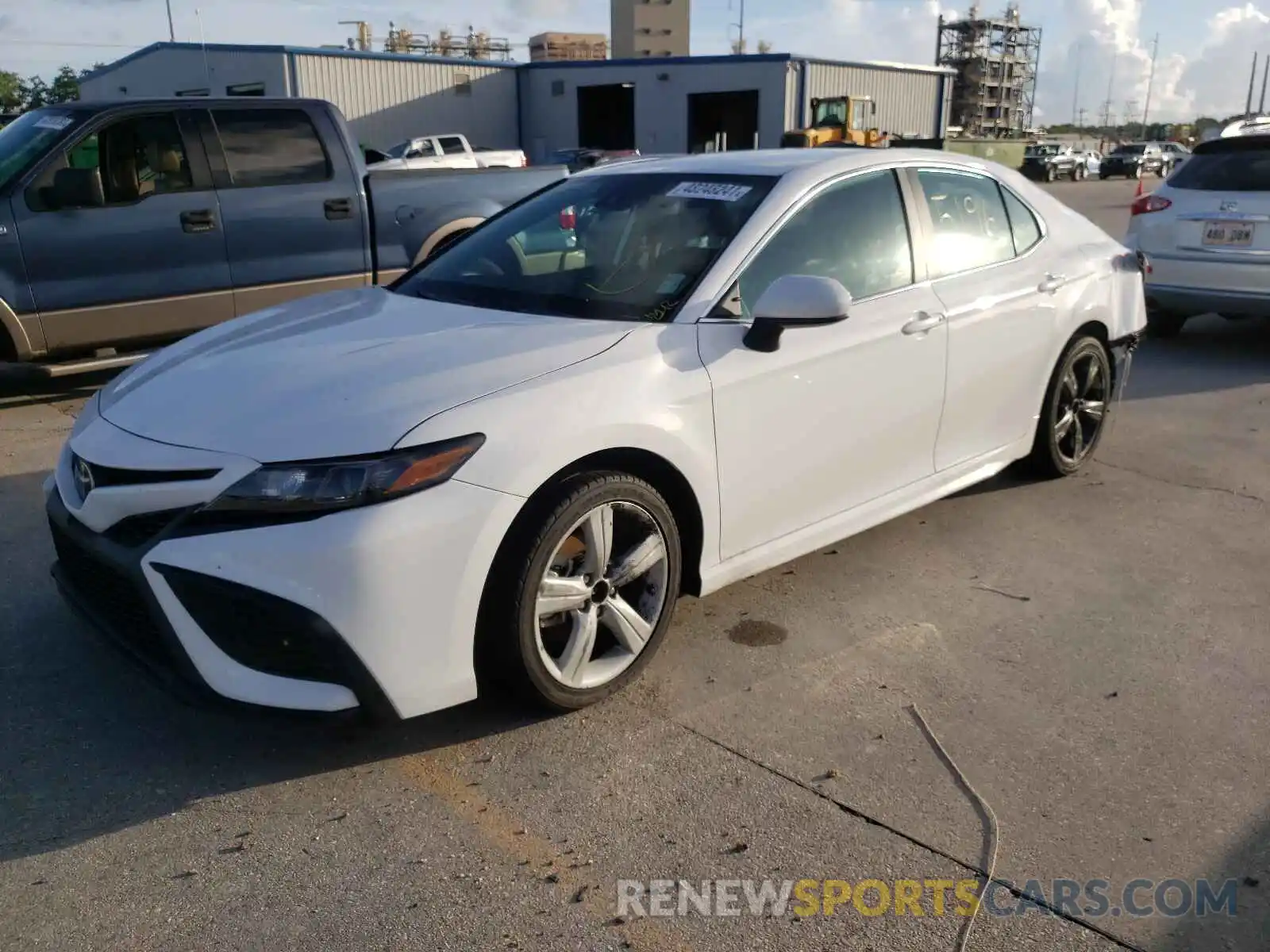 2 Photograph of a damaged car 4T1G11AK2MU535102 TOYOTA CAMRY 2021