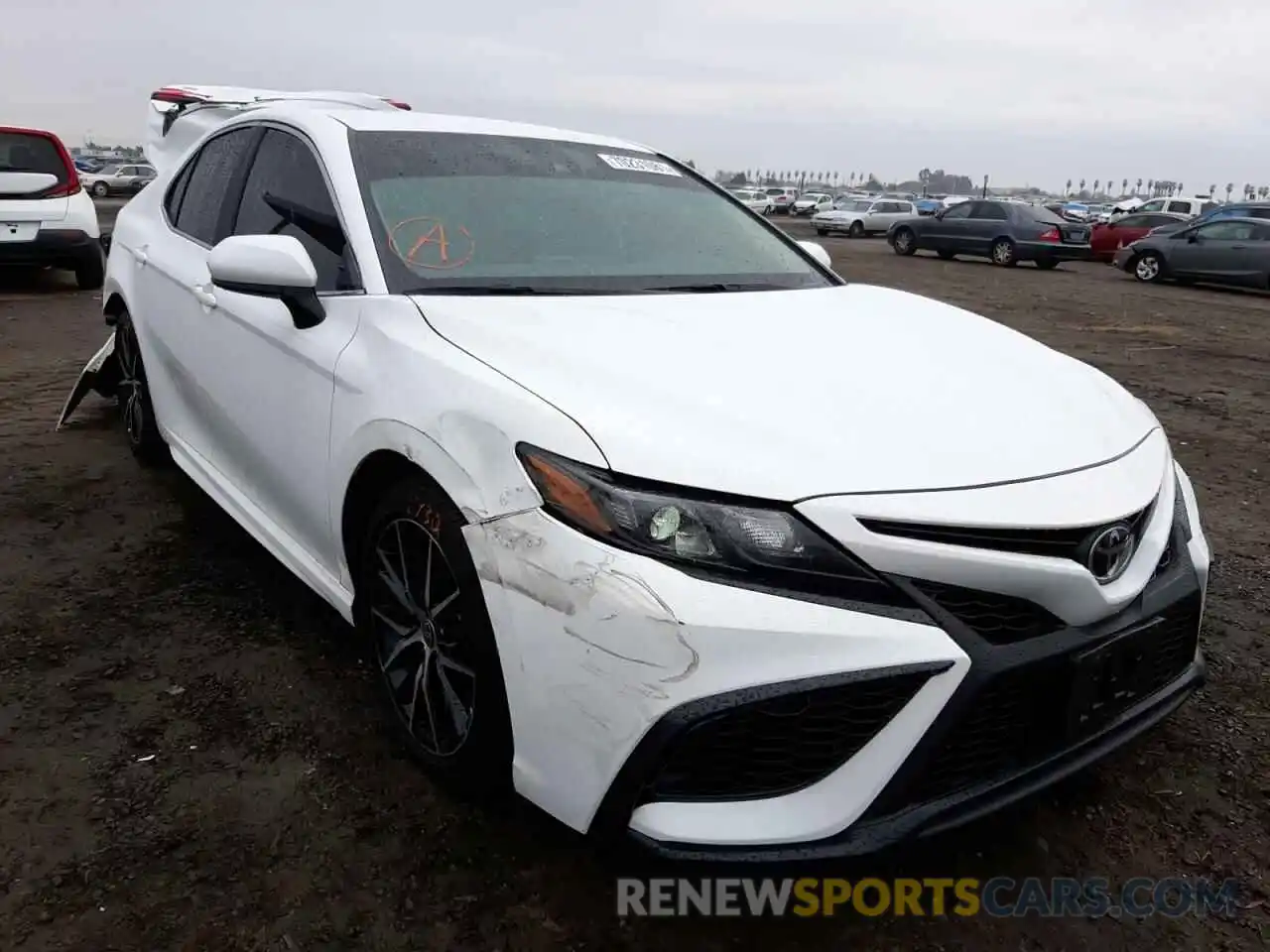 1 Photograph of a damaged car 4T1G11AK2MU536654 TOYOTA CAMRY 2021