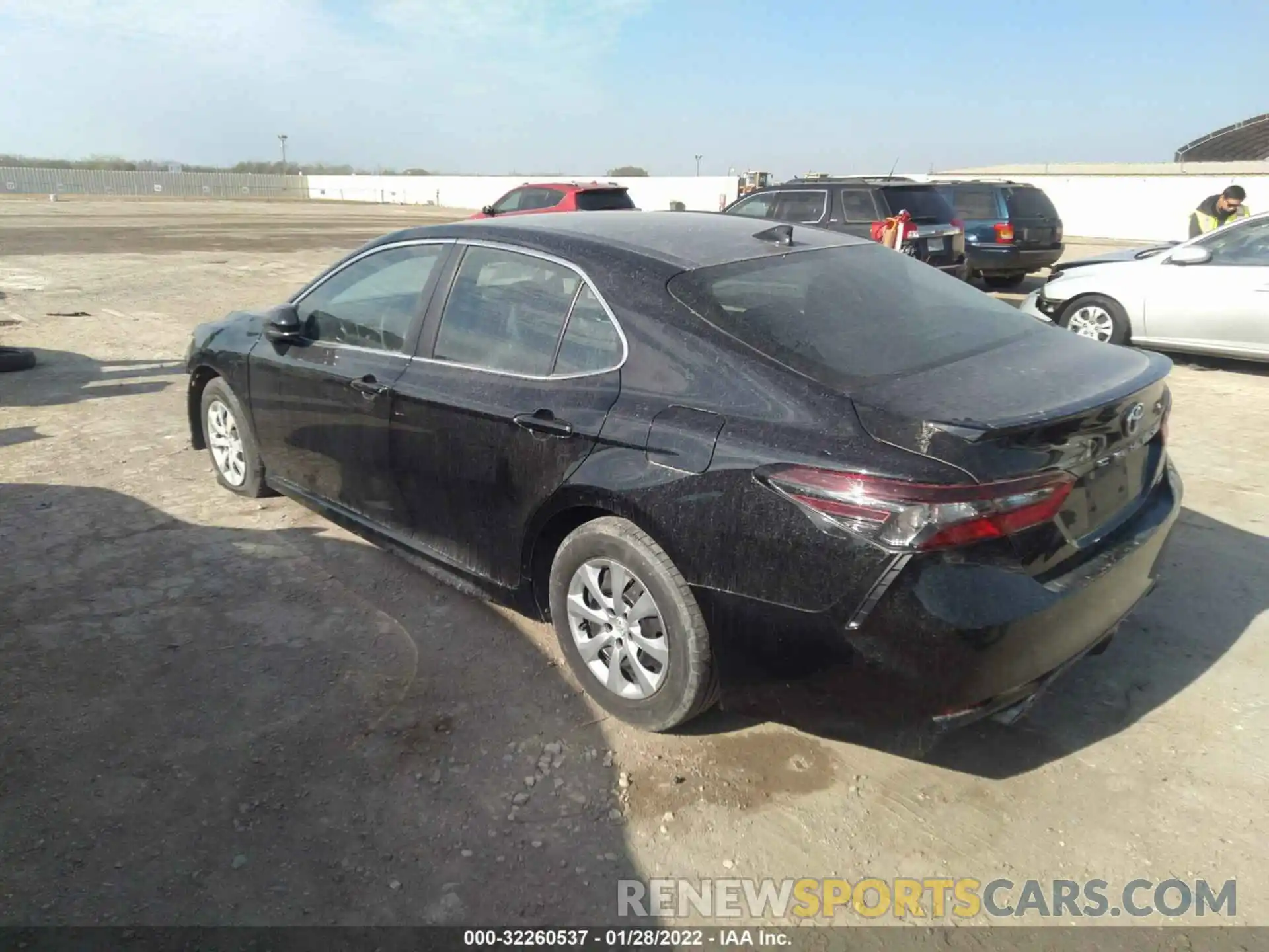 3 Фотография поврежденного автомобиля 4T1G11AK2MU550165 TOYOTA CAMRY 2021