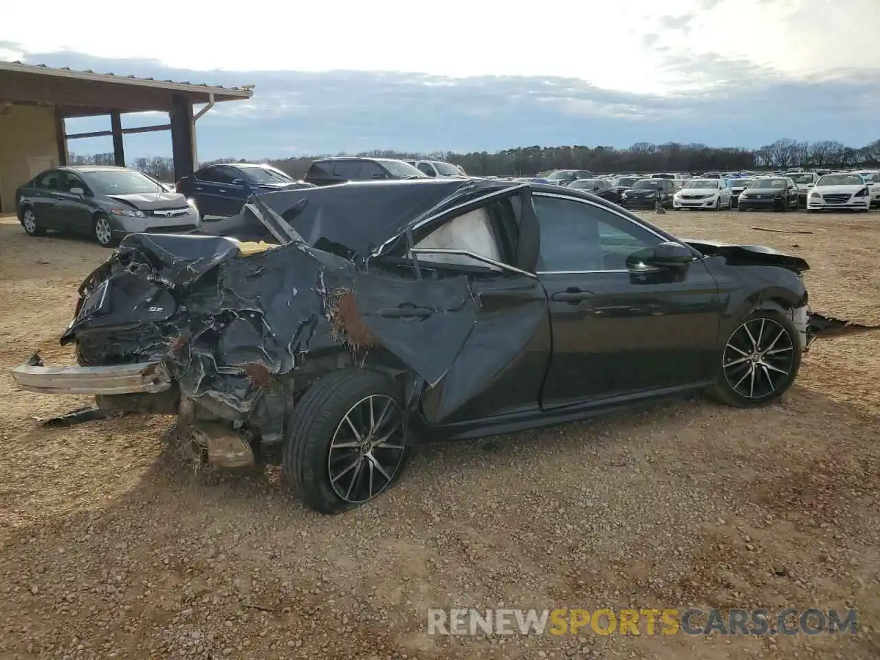 3 Photograph of a damaged car 4T1G11AK2MU555611 TOYOTA CAMRY 2021
