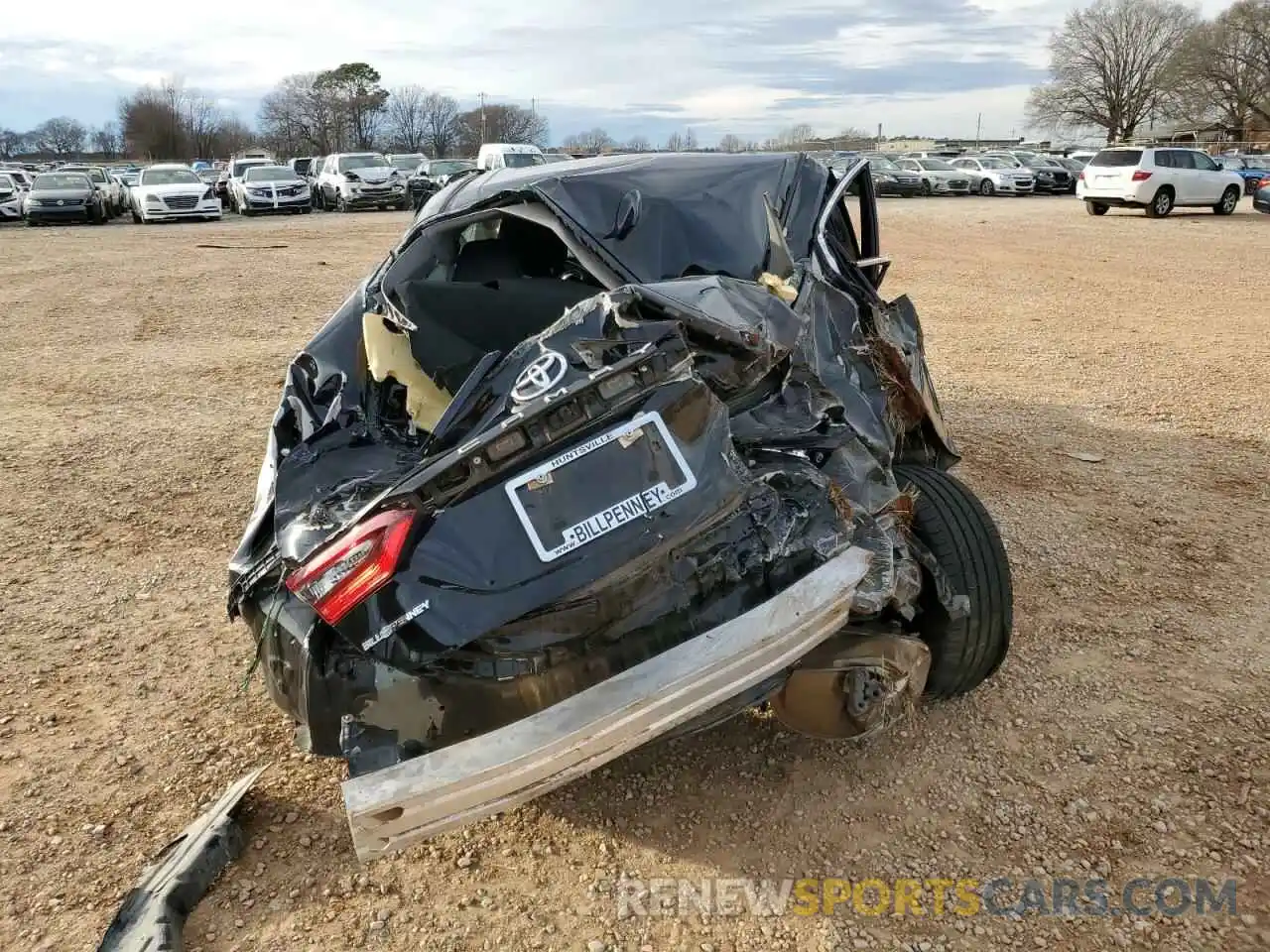 6 Photograph of a damaged car 4T1G11AK2MU555611 TOYOTA CAMRY 2021