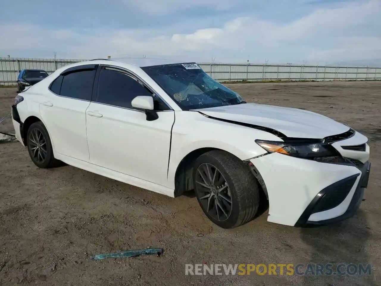 4 Photograph of a damaged car 4T1G11AK2MU557441 TOYOTA CAMRY 2021