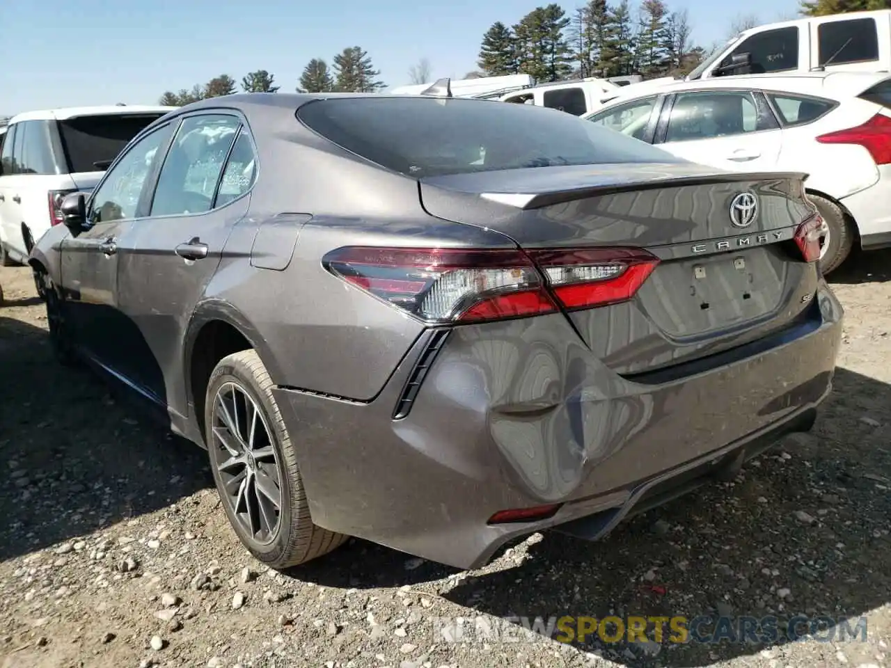 3 Photograph of a damaged car 4T1G11AK2MU558329 TOYOTA CAMRY 2021