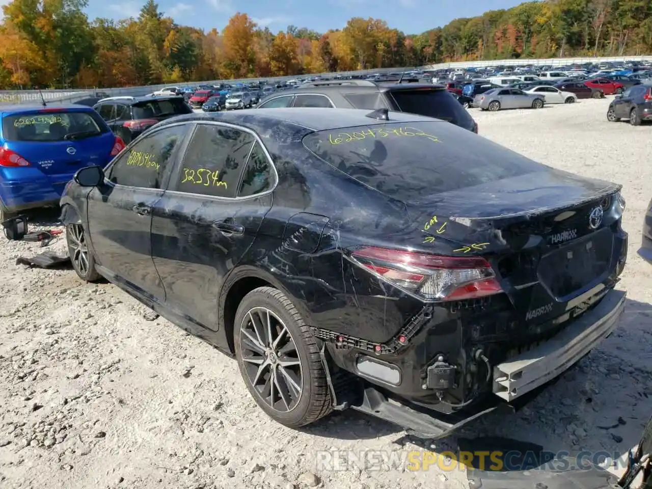 3 Photograph of a damaged car 4T1G11AK2MU566236 TOYOTA CAMRY 2021