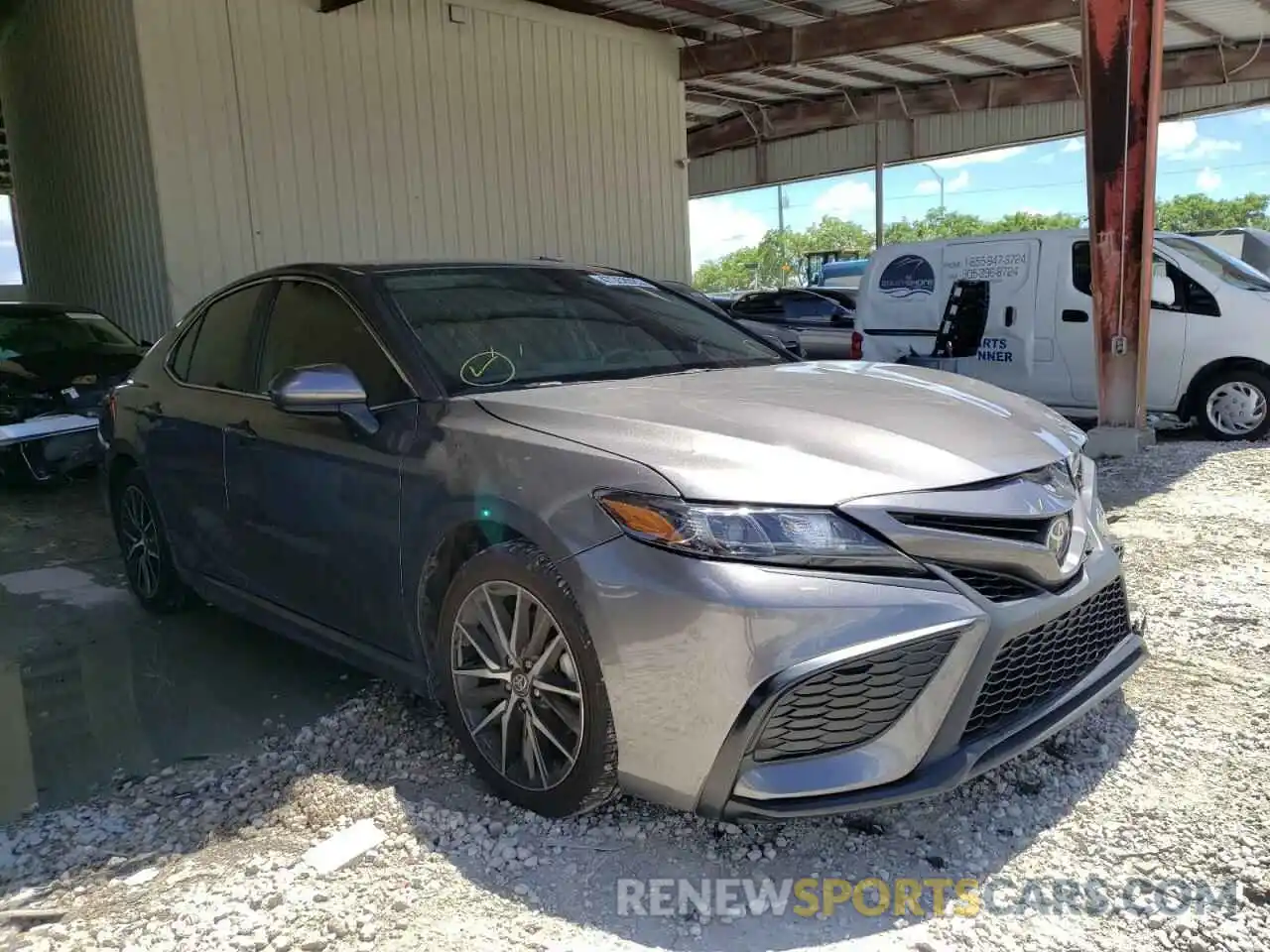 1 Photograph of a damaged car 4T1G11AK2MU566527 TOYOTA CAMRY 2021