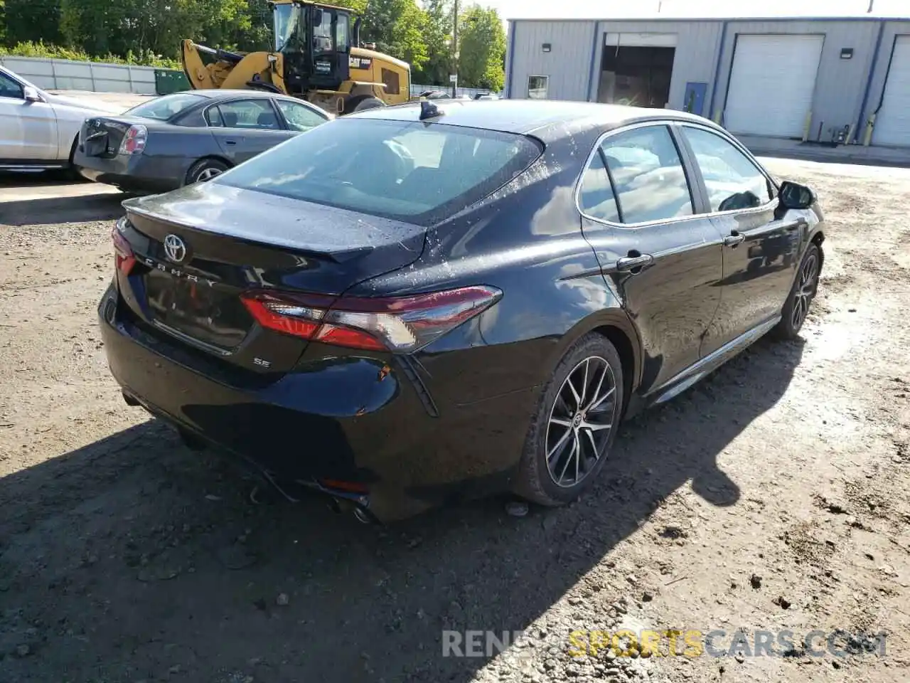 4 Photograph of a damaged car 4T1G11AK2MU566687 TOYOTA CAMRY 2021