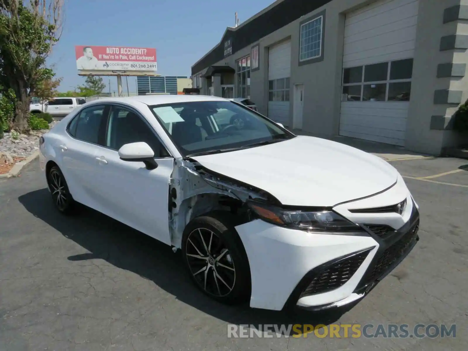 1 Photograph of a damaged car 4T1G11AK2MU572991 TOYOTA CAMRY 2021