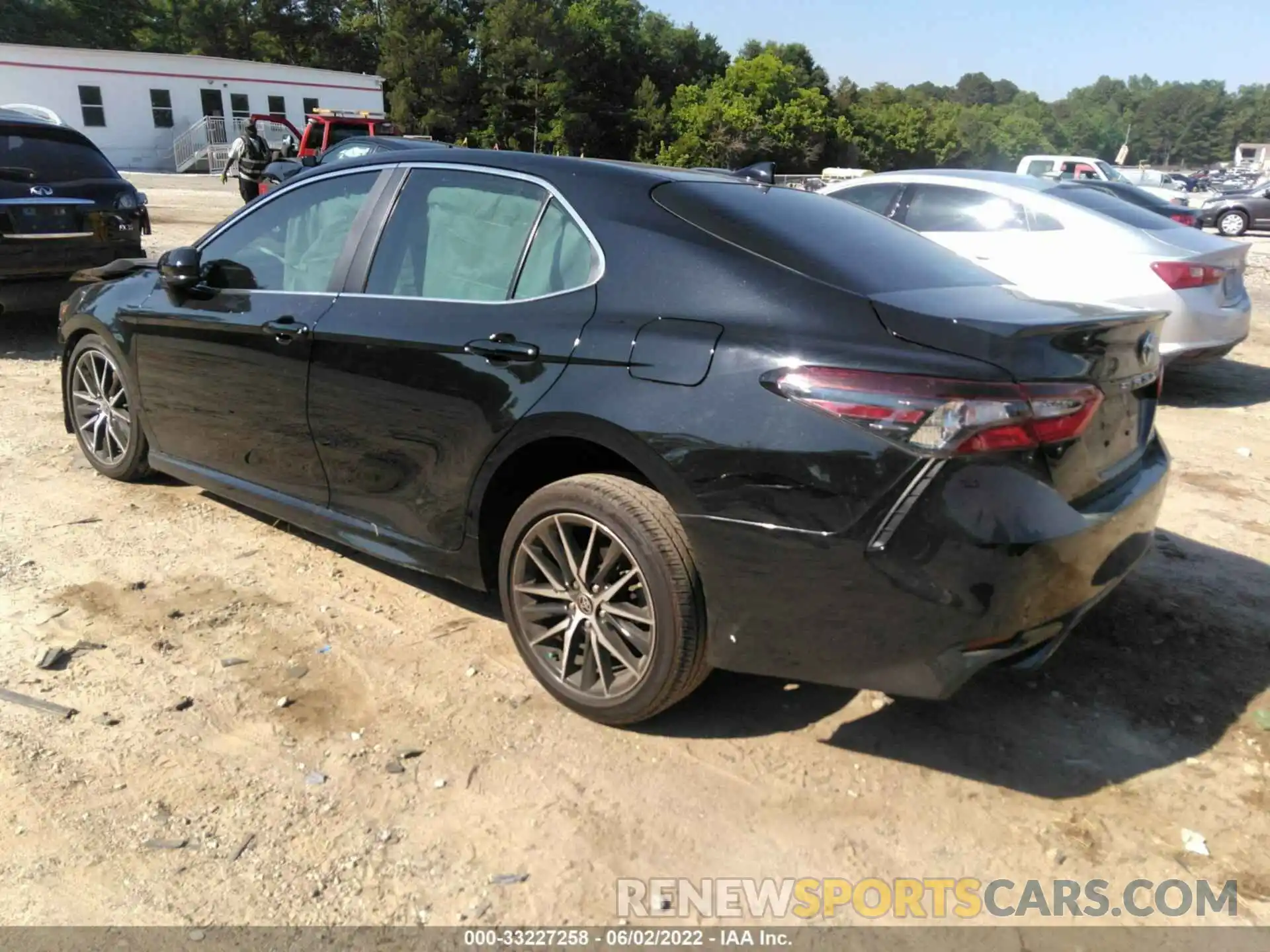 3 Photograph of a damaged car 4T1G11AK2MU576989 TOYOTA CAMRY 2021