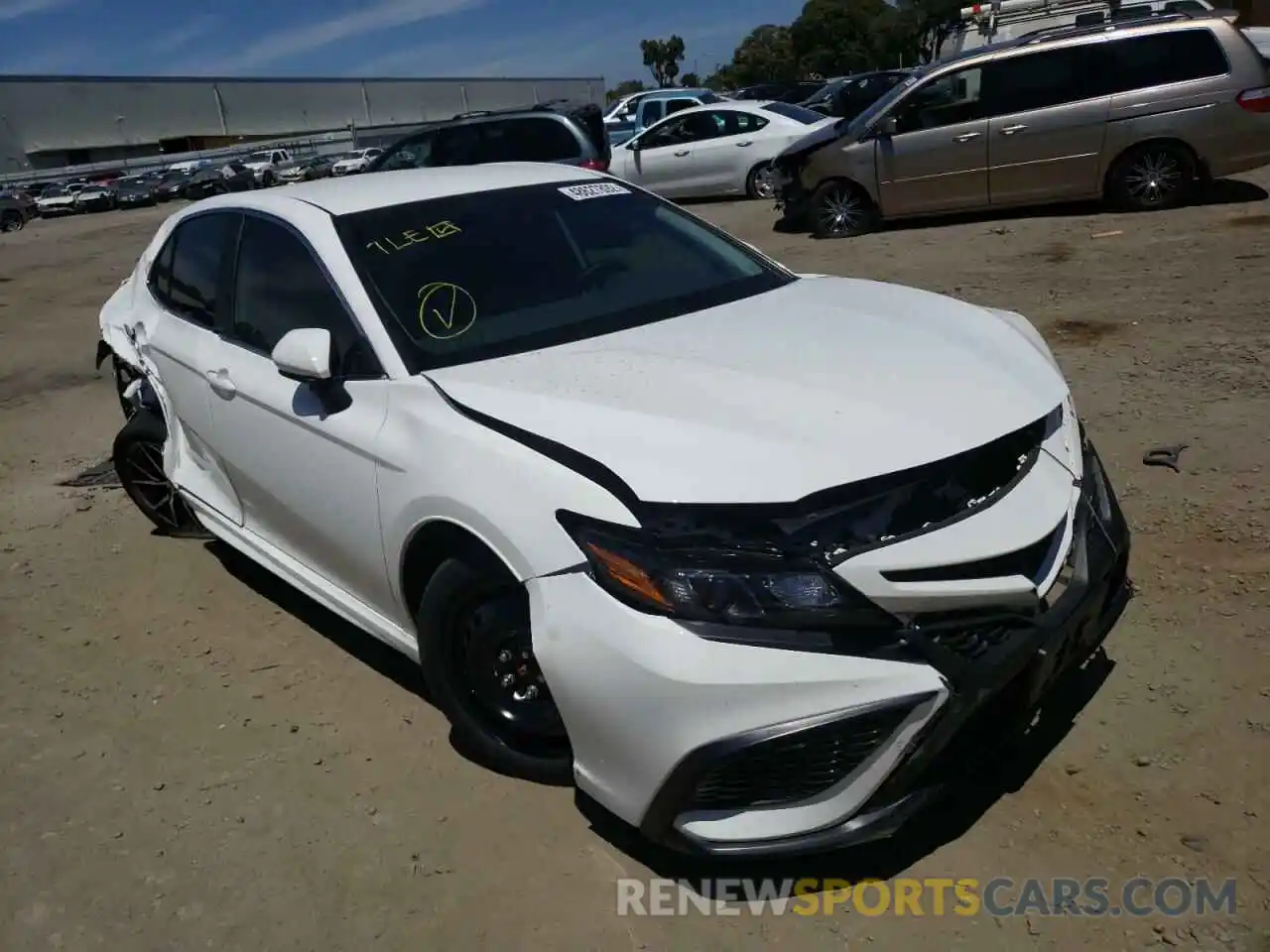 1 Photograph of a damaged car 4T1G11AK2MU578211 TOYOTA CAMRY 2021