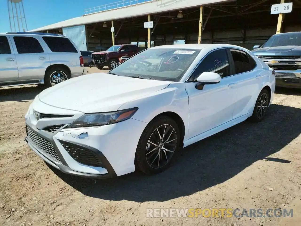 2 Photograph of a damaged car 4T1G11AK2MU579374 TOYOTA CAMRY 2021