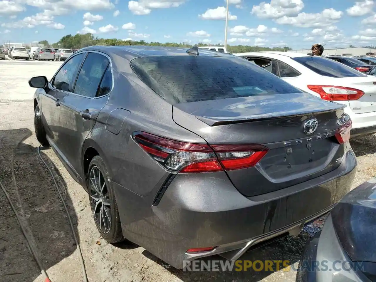 3 Photograph of a damaged car 4T1G11AK2MU591055 TOYOTA CAMRY 2021