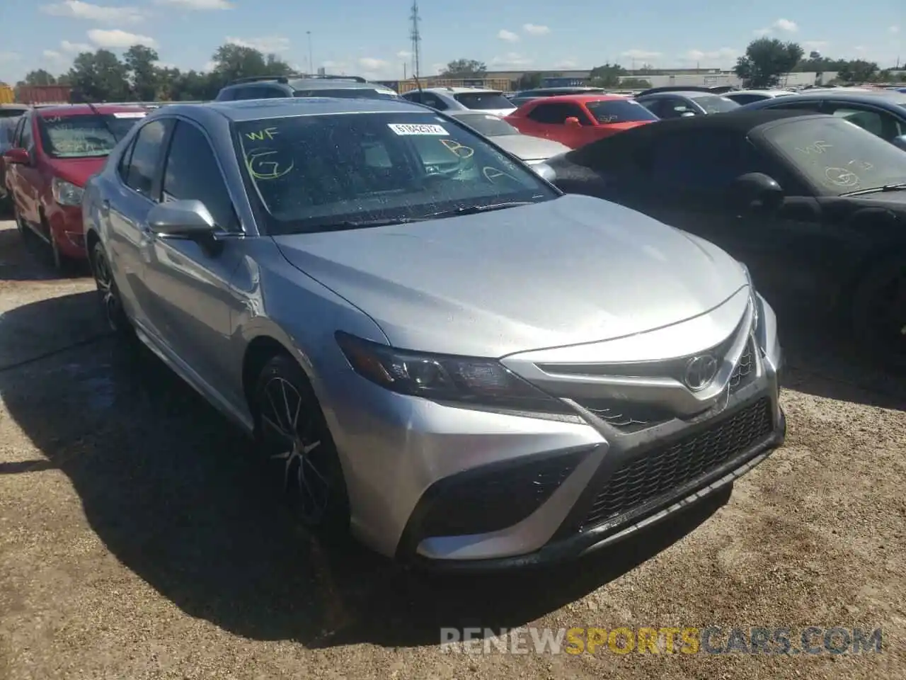 1 Photograph of a damaged car 4T1G11AK2MU593064 TOYOTA CAMRY 2021