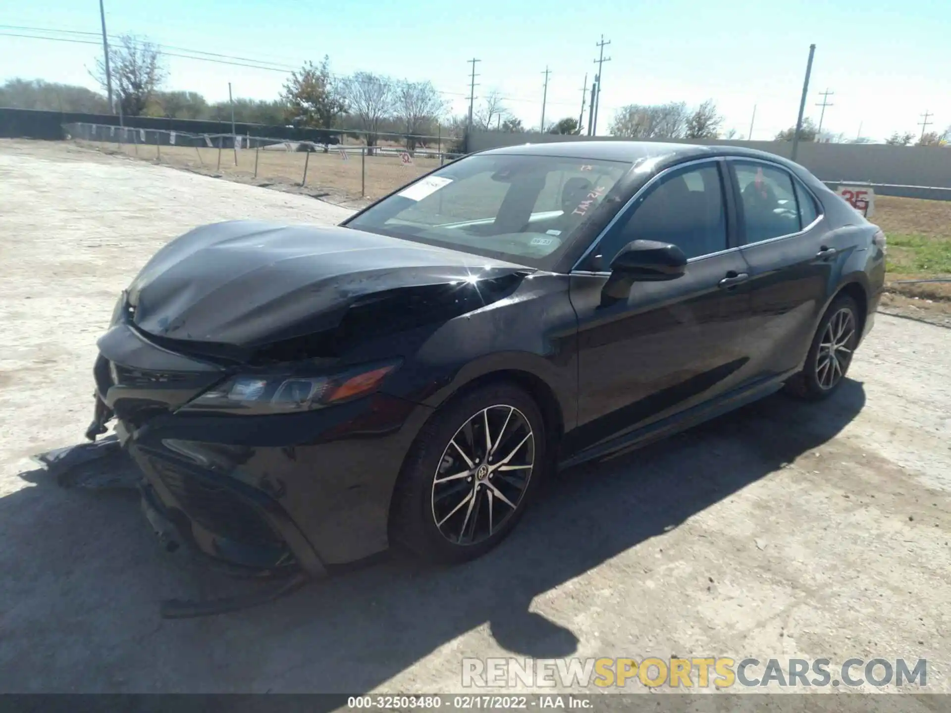 2 Photograph of a damaged car 4T1G11AK2MU596515 TOYOTA CAMRY 2021