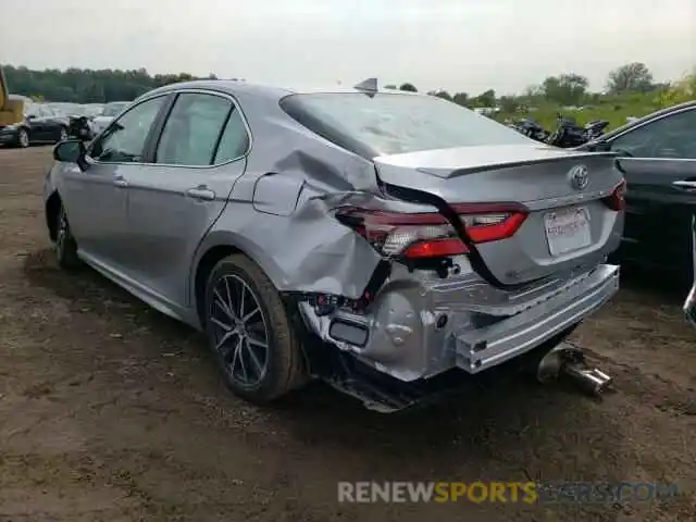 3 Photograph of a damaged car 4T1G11AK2MU601678 TOYOTA CAMRY 2021