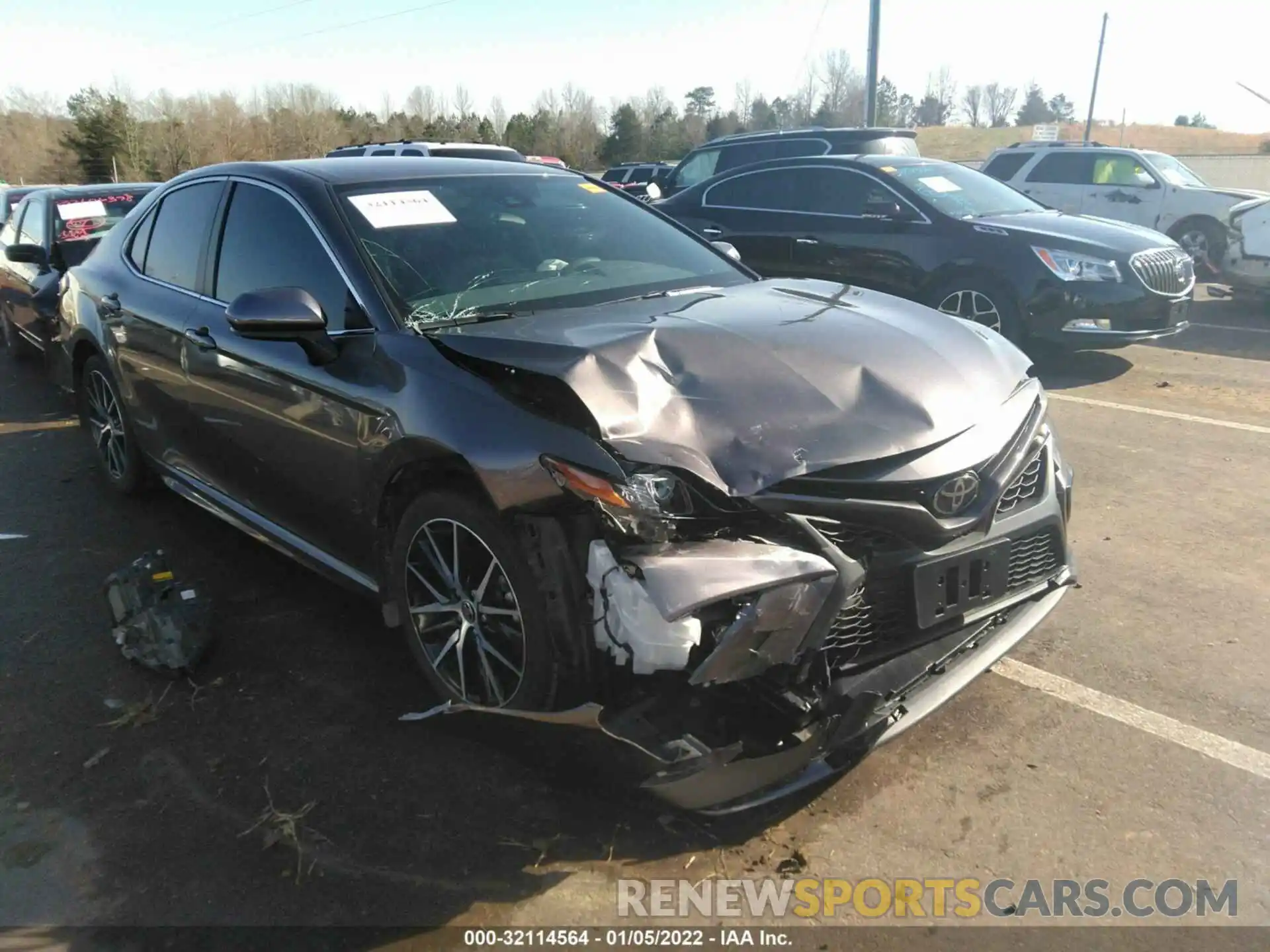 1 Photograph of a damaged car 4T1G11AK2MU611806 TOYOTA CAMRY 2021