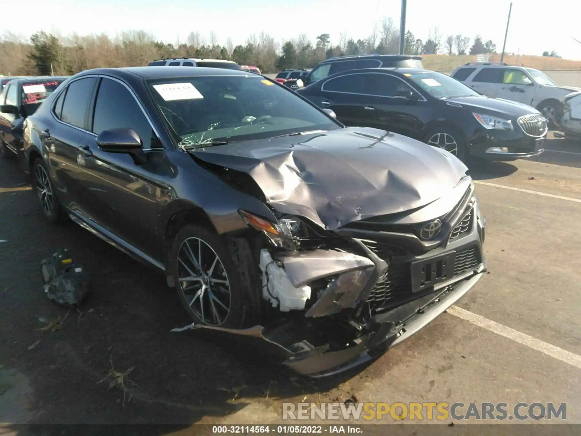 6 Photograph of a damaged car 4T1G11AK2MU611806 TOYOTA CAMRY 2021