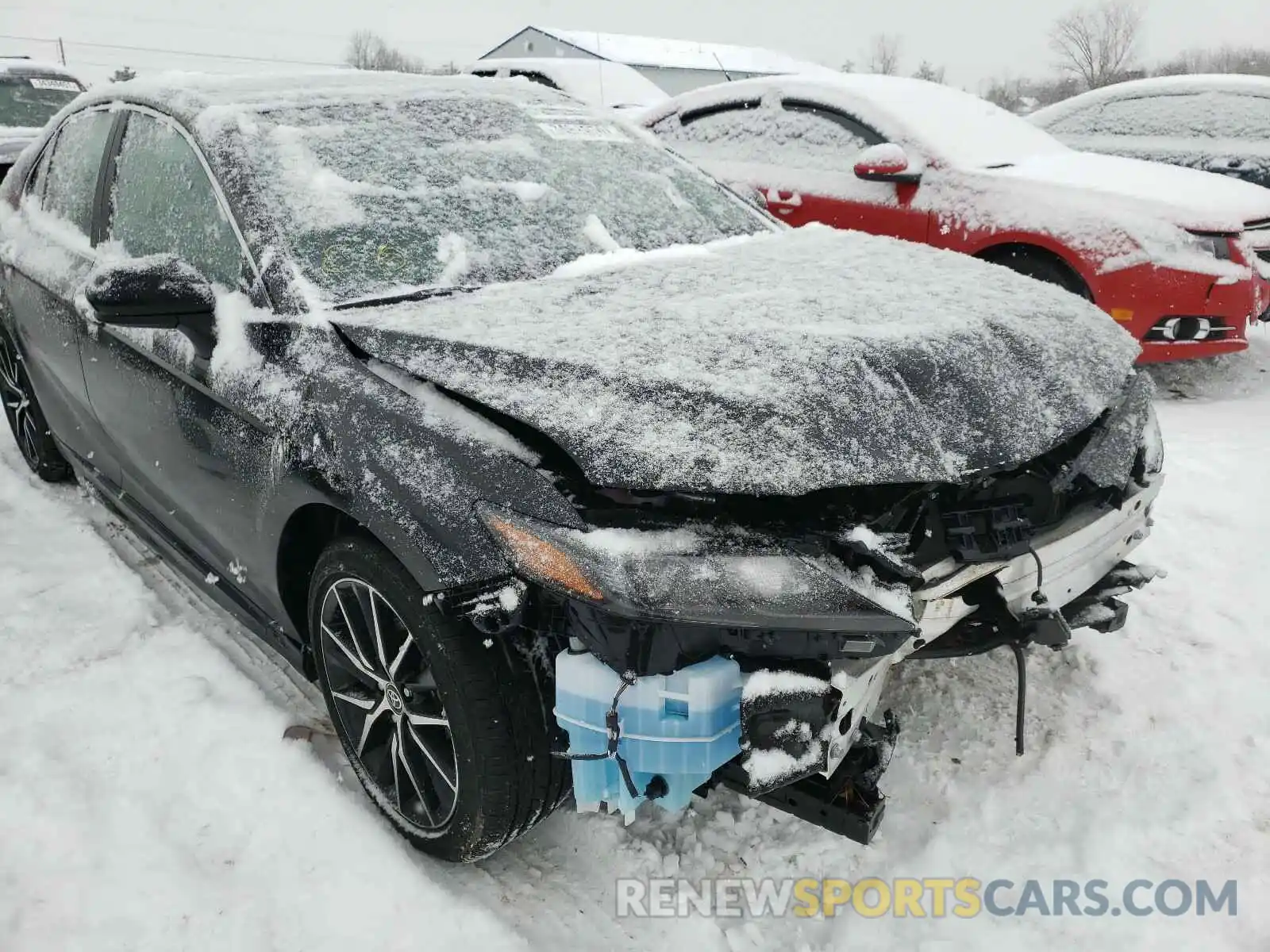 9 Photograph of a damaged car 4T1G11AK3MU406043 TOYOTA CAMRY 2021