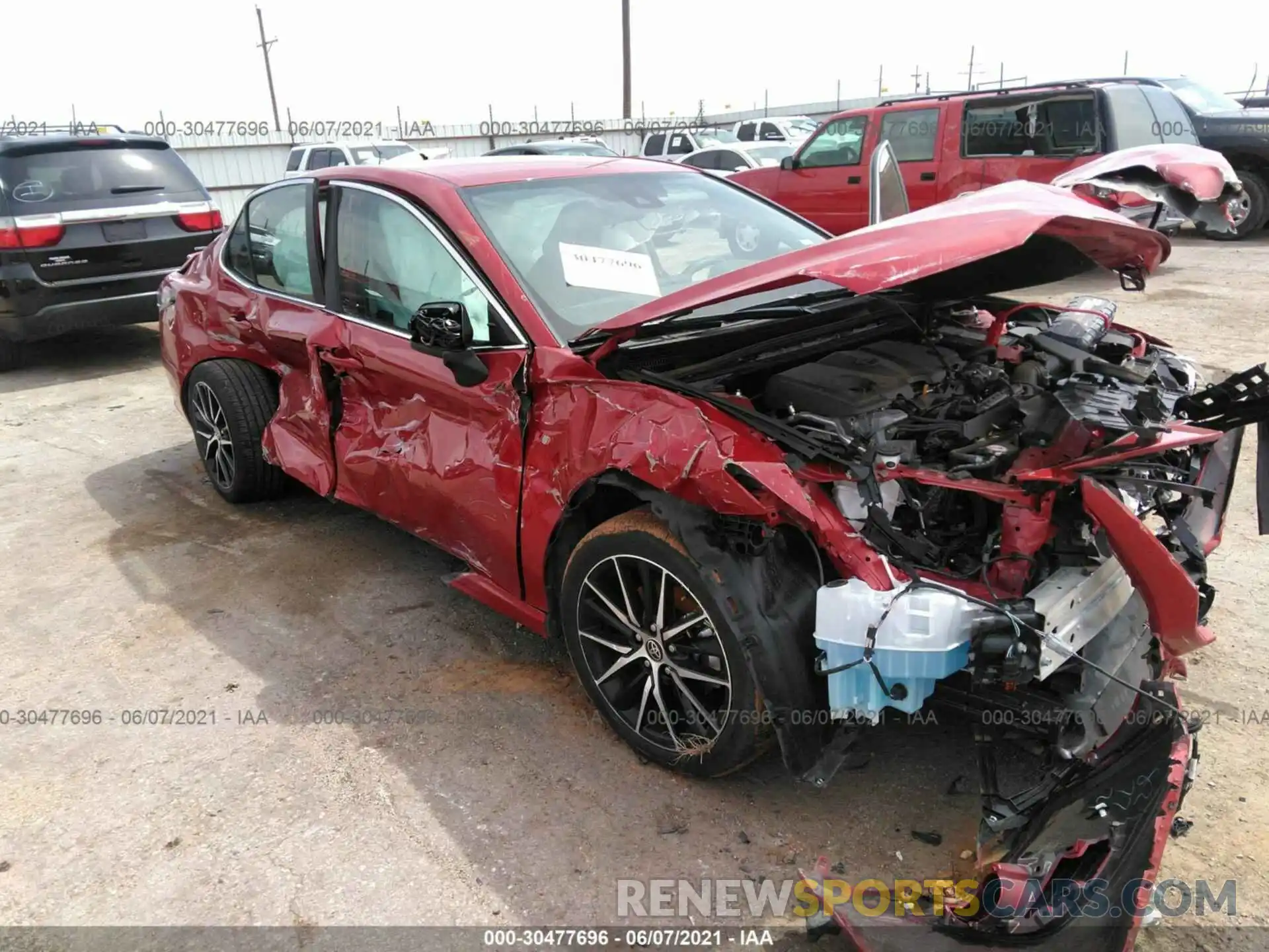 1 Photograph of a damaged car 4T1G11AK3MU407001 TOYOTA CAMRY 2021