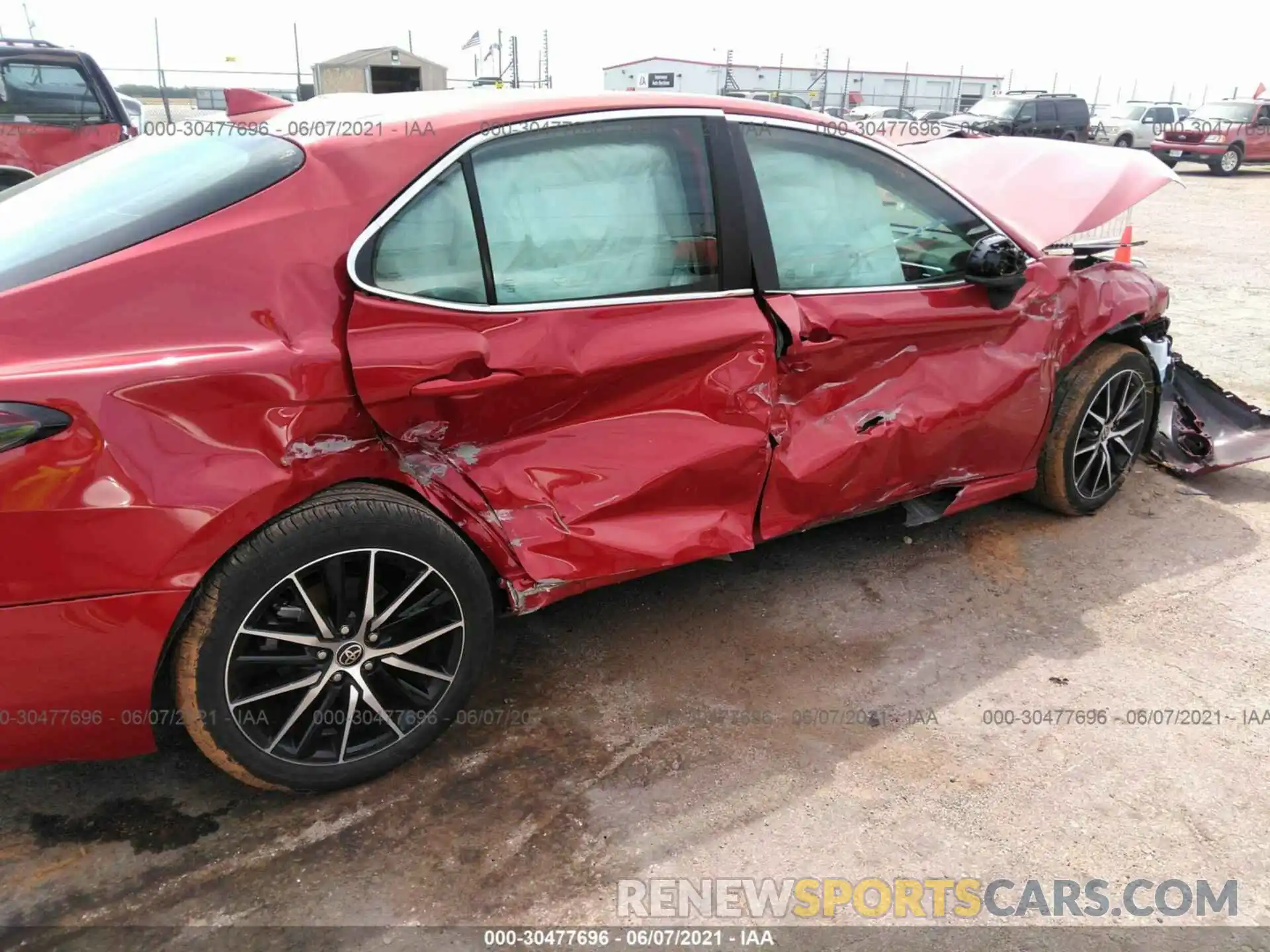 6 Photograph of a damaged car 4T1G11AK3MU407001 TOYOTA CAMRY 2021