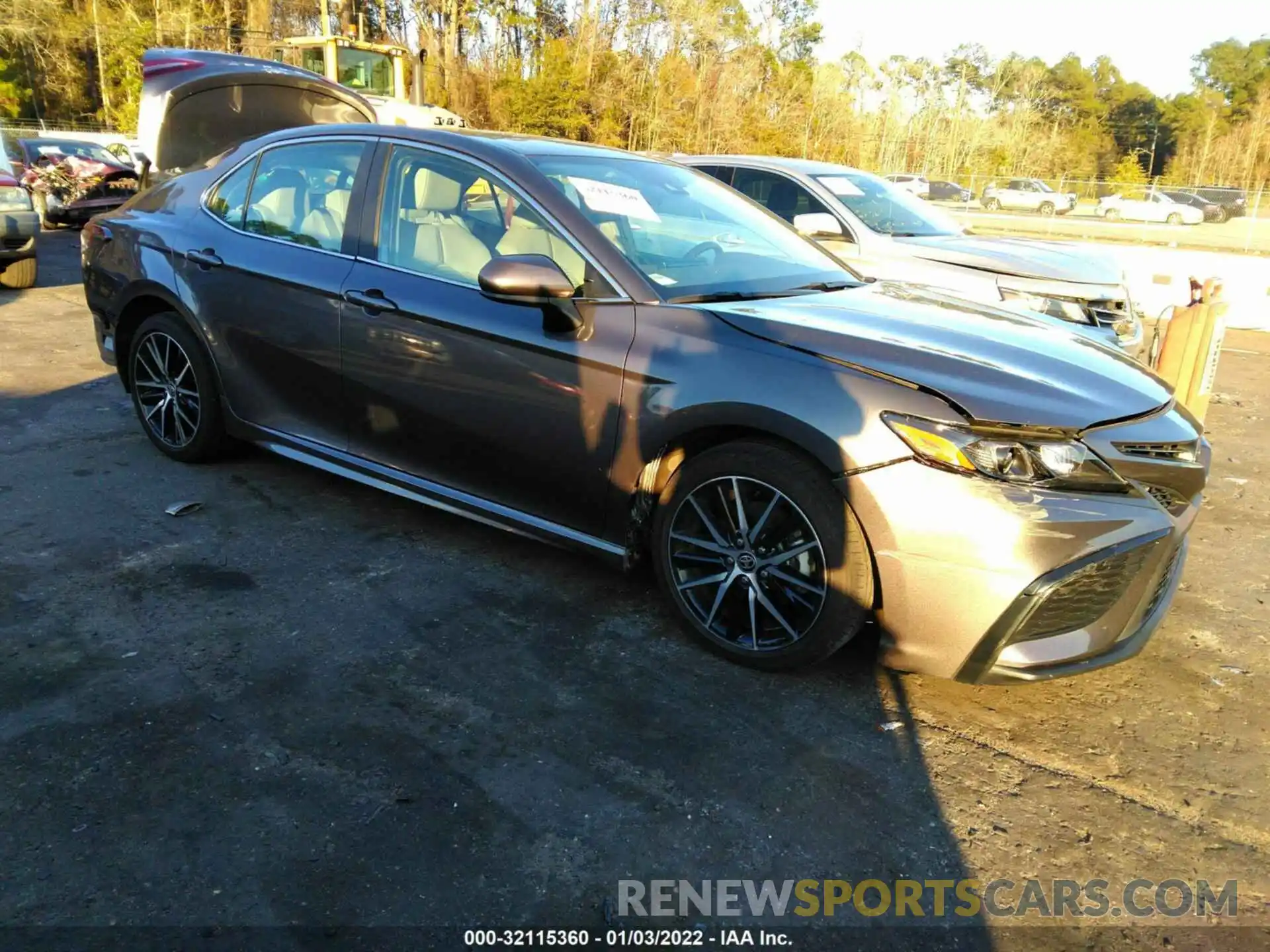 1 Photograph of a damaged car 4T1G11AK3MU408505 TOYOTA CAMRY 2021