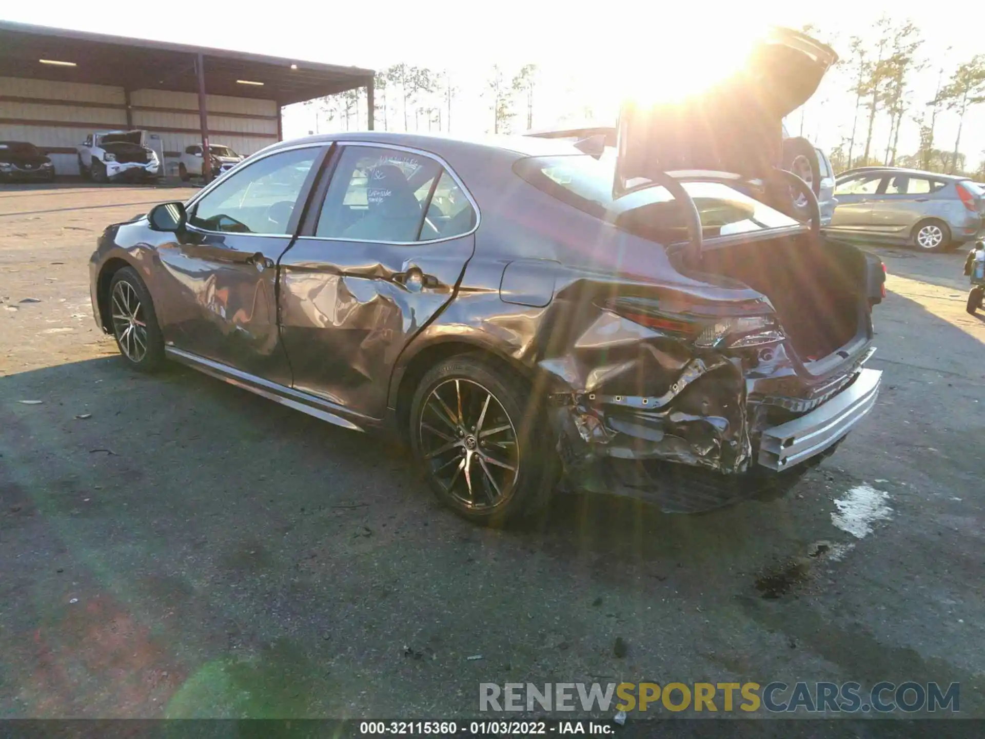 3 Photograph of a damaged car 4T1G11AK3MU408505 TOYOTA CAMRY 2021