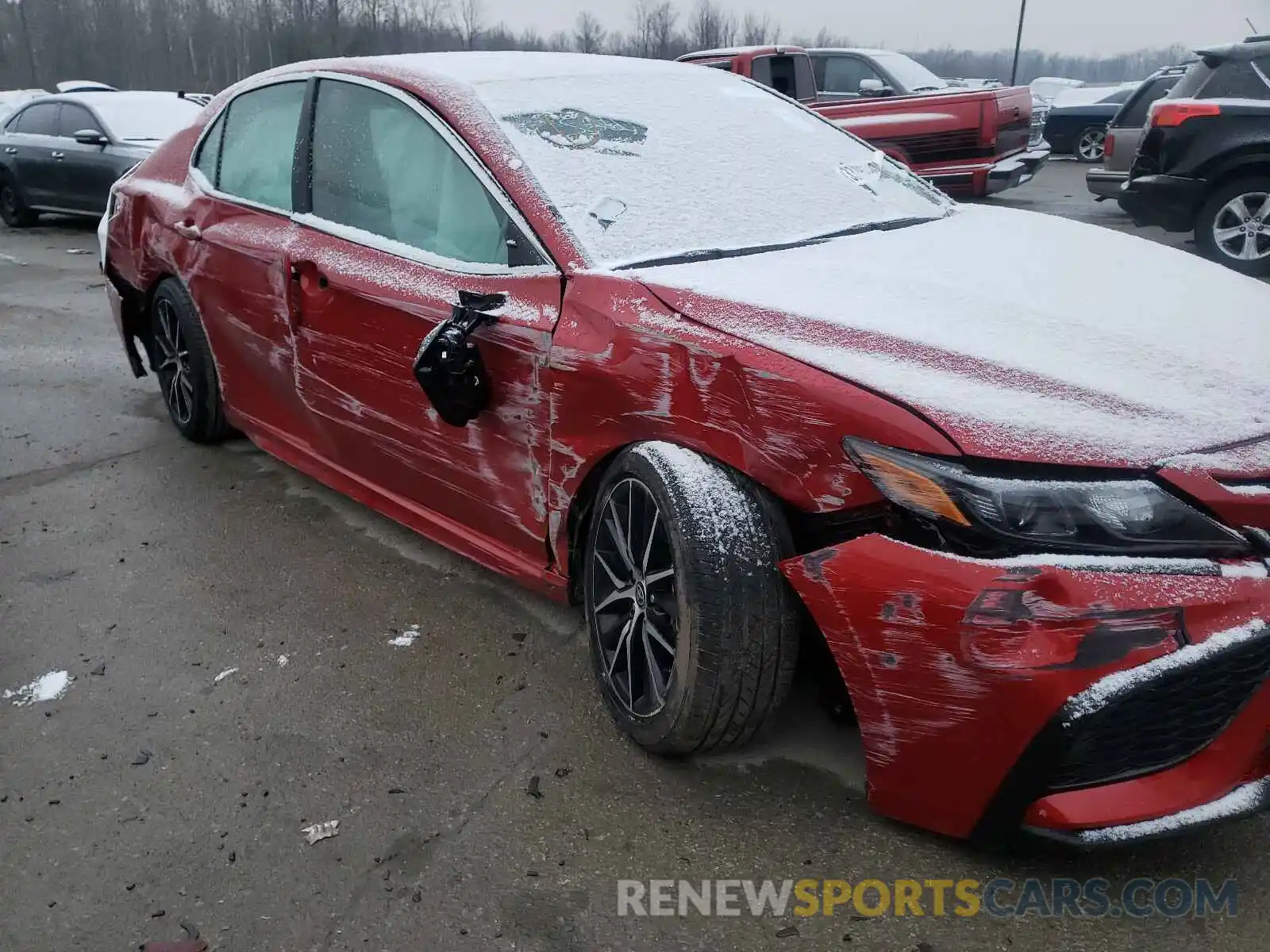 9 Photograph of a damaged car 4T1G11AK3MU409380 TOYOTA CAMRY 2021