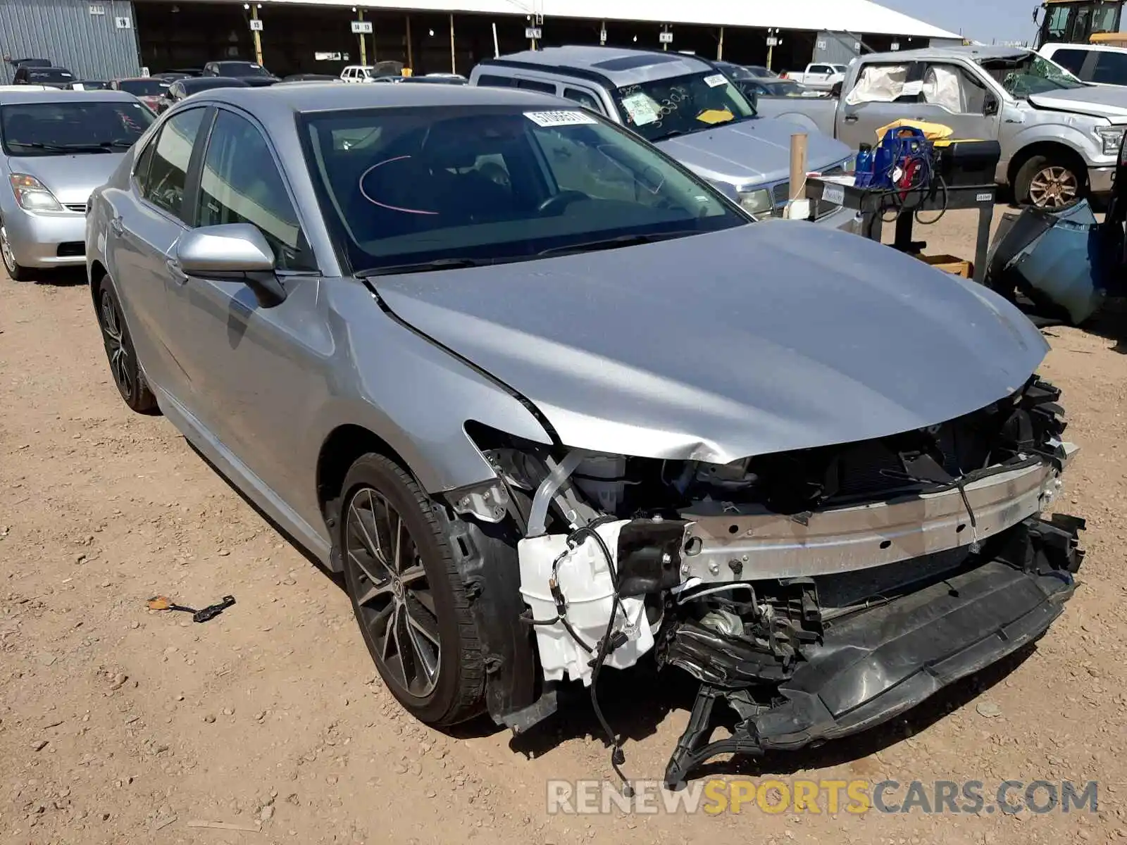 1 Photograph of a damaged car 4T1G11AK3MU413123 TOYOTA CAMRY 2021