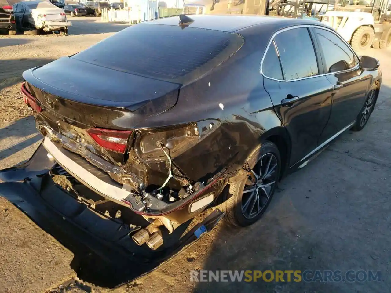 4 Photograph of a damaged car 4T1G11AK3MU416362 TOYOTA CAMRY 2021