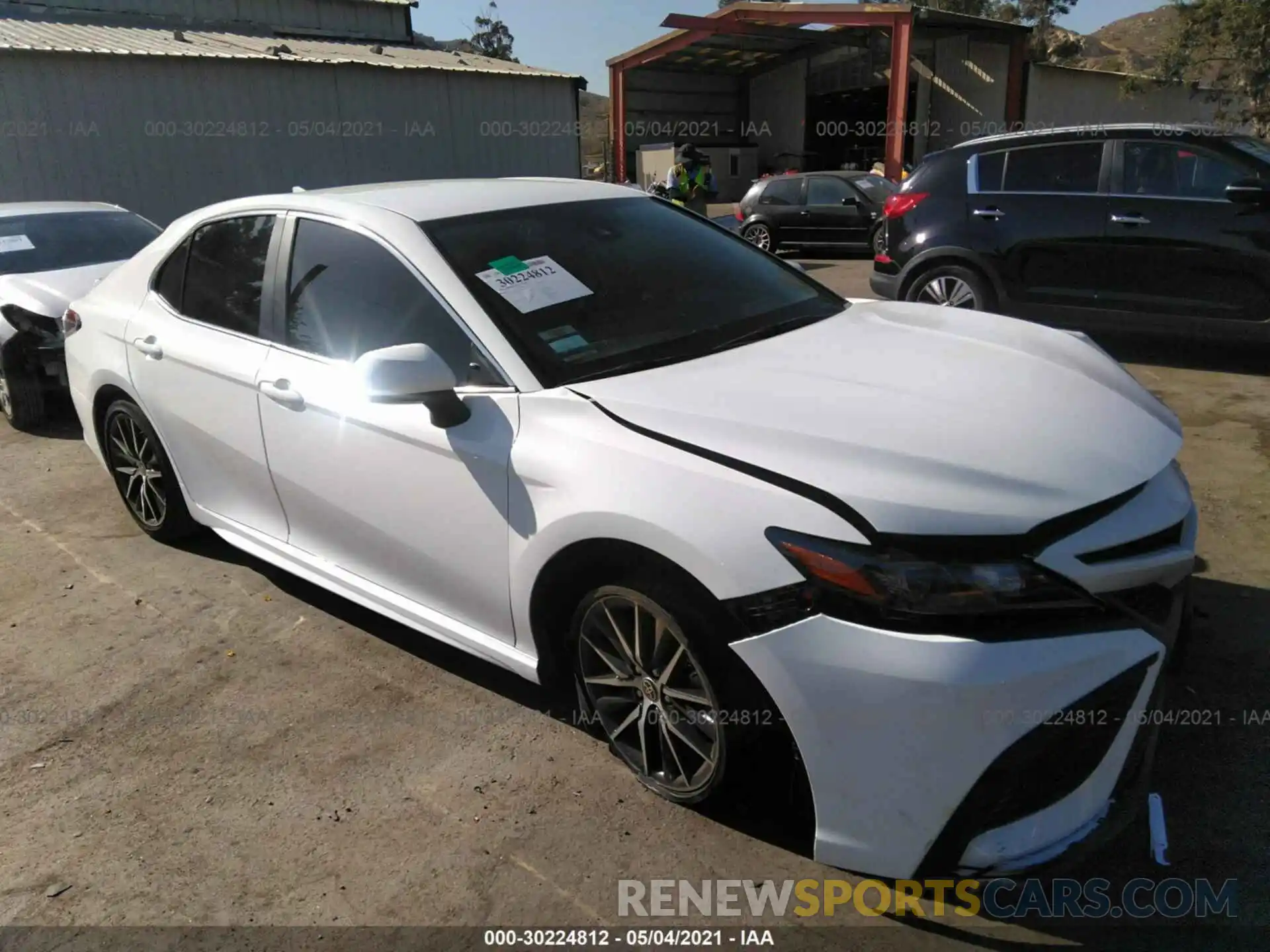 1 Photograph of a damaged car 4T1G11AK3MU420265 TOYOTA CAMRY 2021