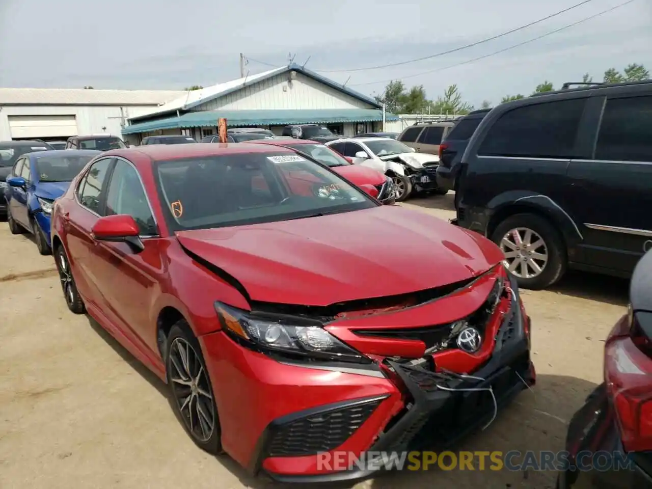 1 Photograph of a damaged car 4T1G11AK3MU427135 TOYOTA CAMRY 2021