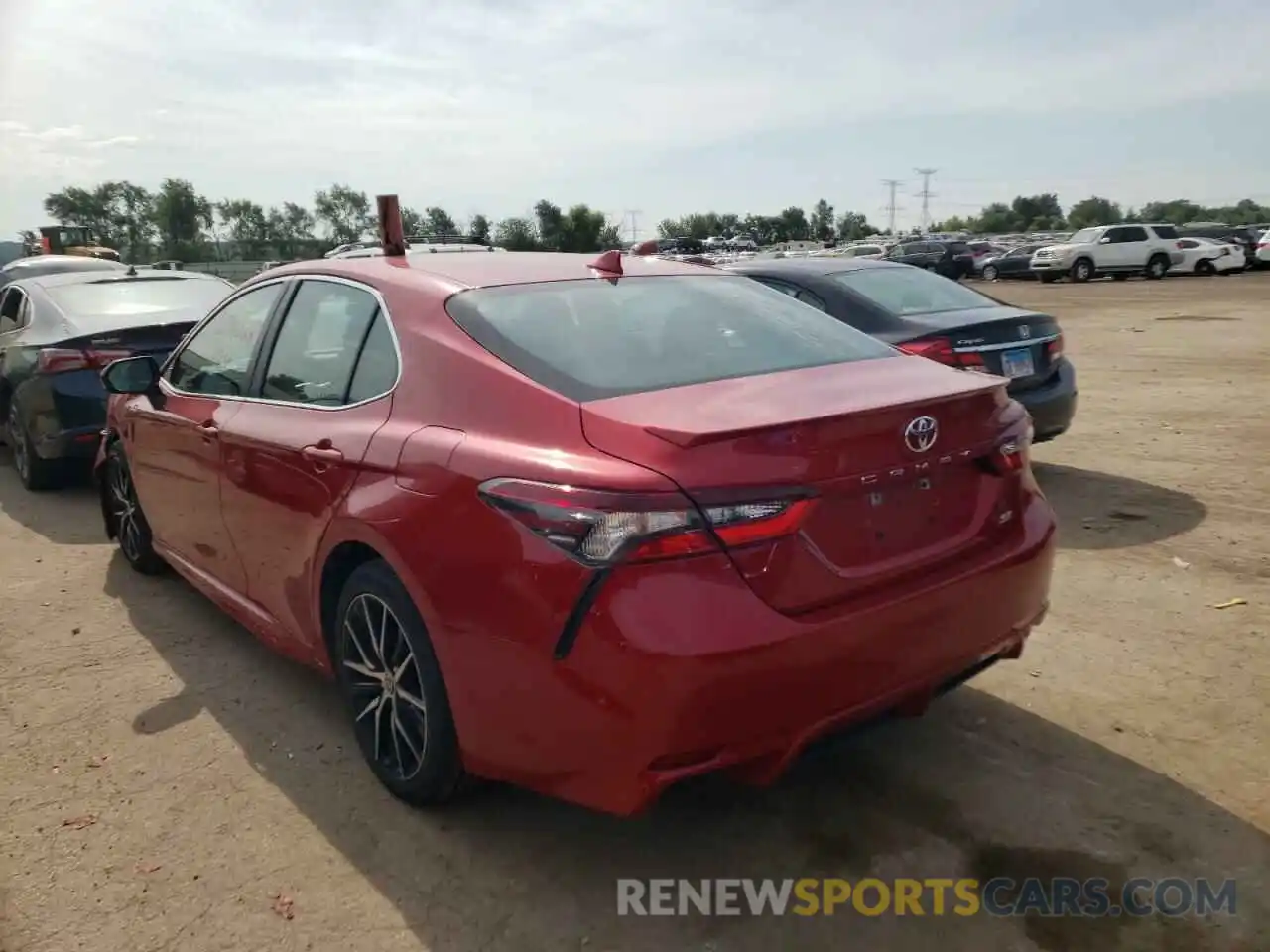 3 Photograph of a damaged car 4T1G11AK3MU427135 TOYOTA CAMRY 2021