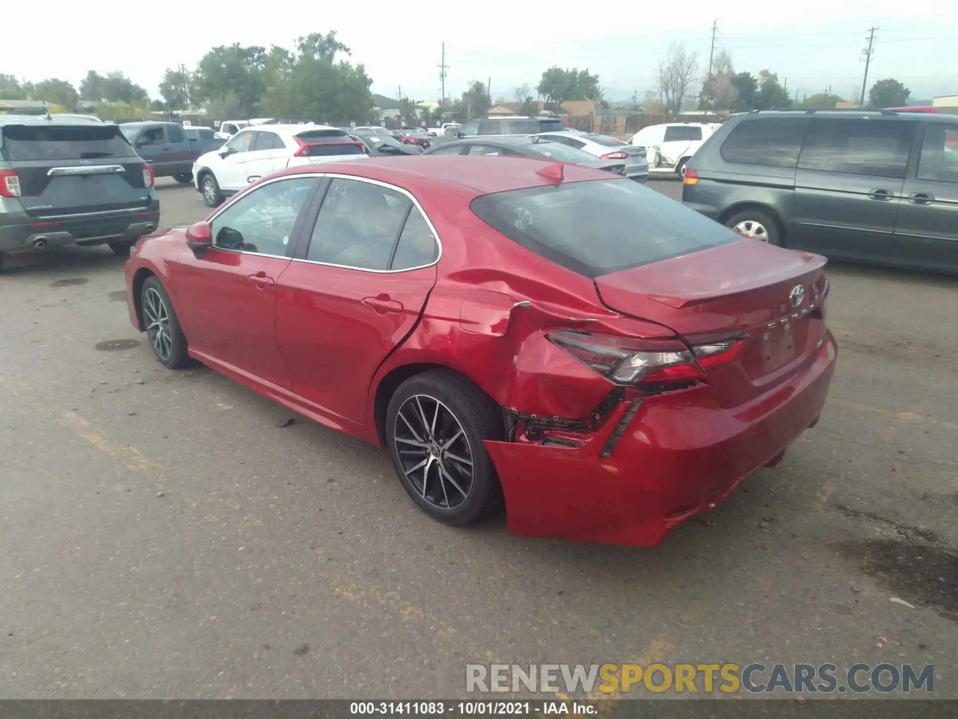 3 Photograph of a damaged car 4T1G11AK3MU428513 TOYOTA CAMRY 2021