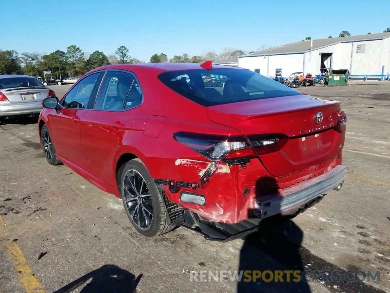 3 Photograph of a damaged car 4T1G11AK3MU431671 TOYOTA CAMRY 2021